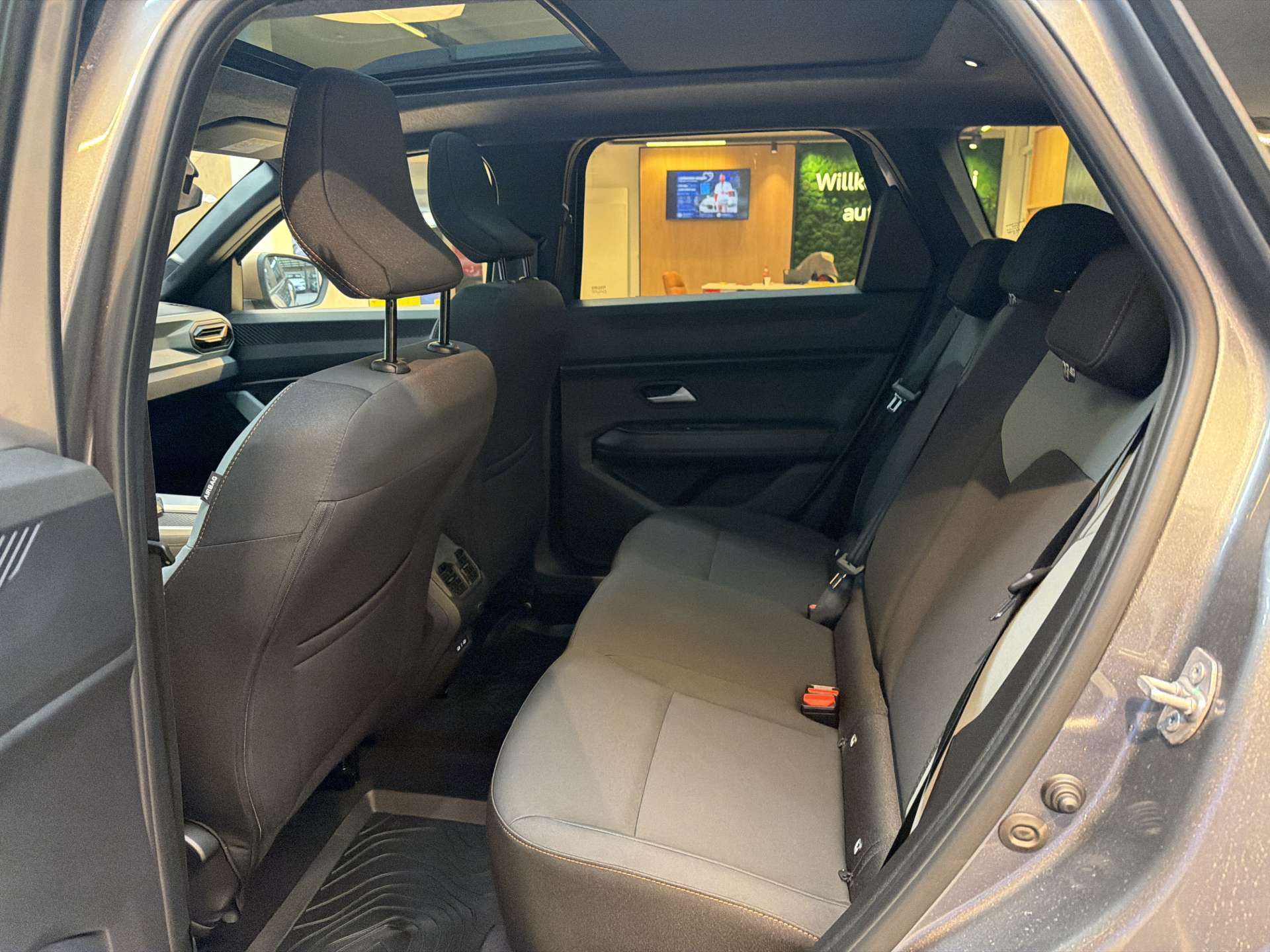 DACIA Bigster HEV 155 Extreme Automat-image-6