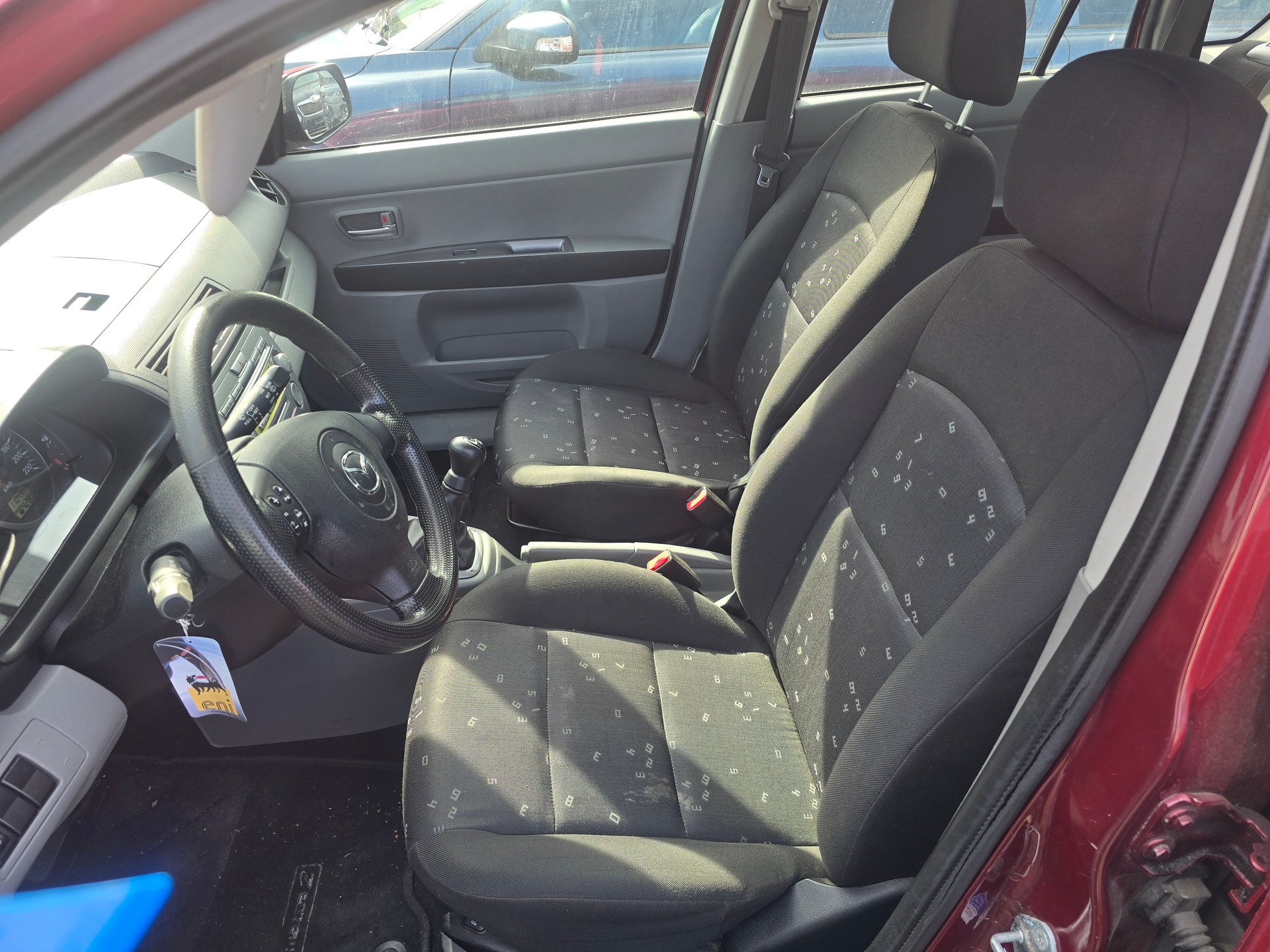 MAZDA 2 1.4i 16V Confort-image-6