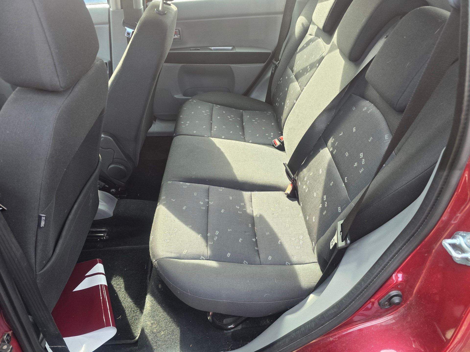 MAZDA 2 1.4i 16V Confort-image-7