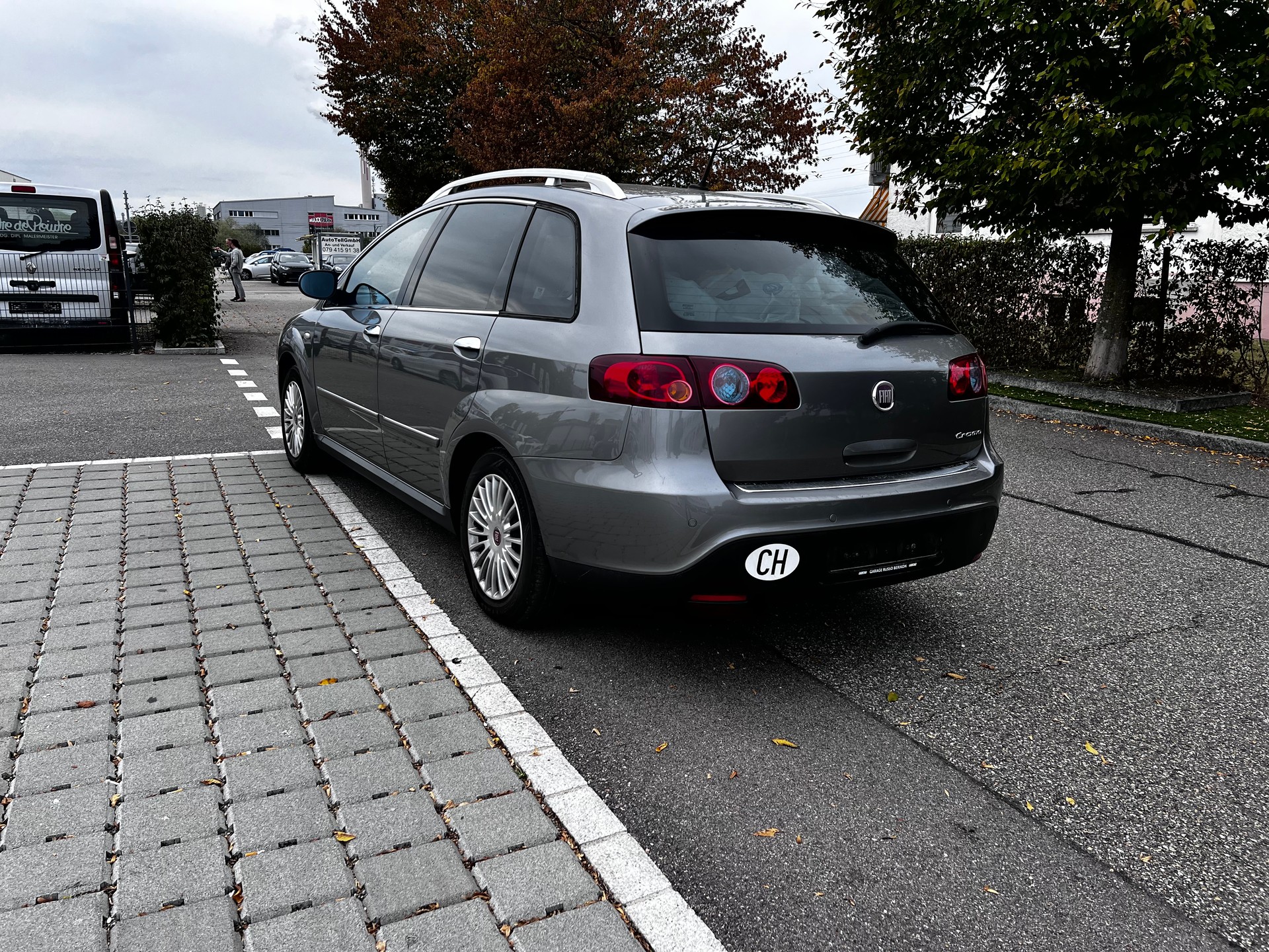 FIAT Croma 1.9 16V JTD Dynamic Automatic-image-4