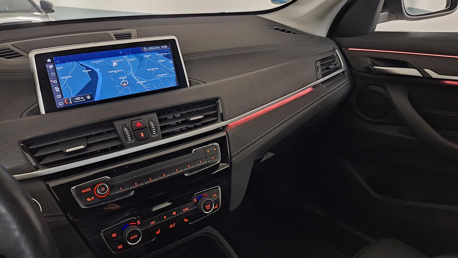 BMW 18d sDrive-image-4