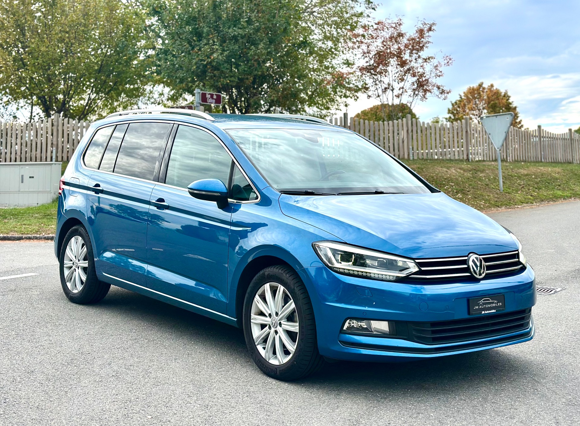 VW Touran 1.4 TSI BlueMotion Technology Comfortline DSG-image-1
