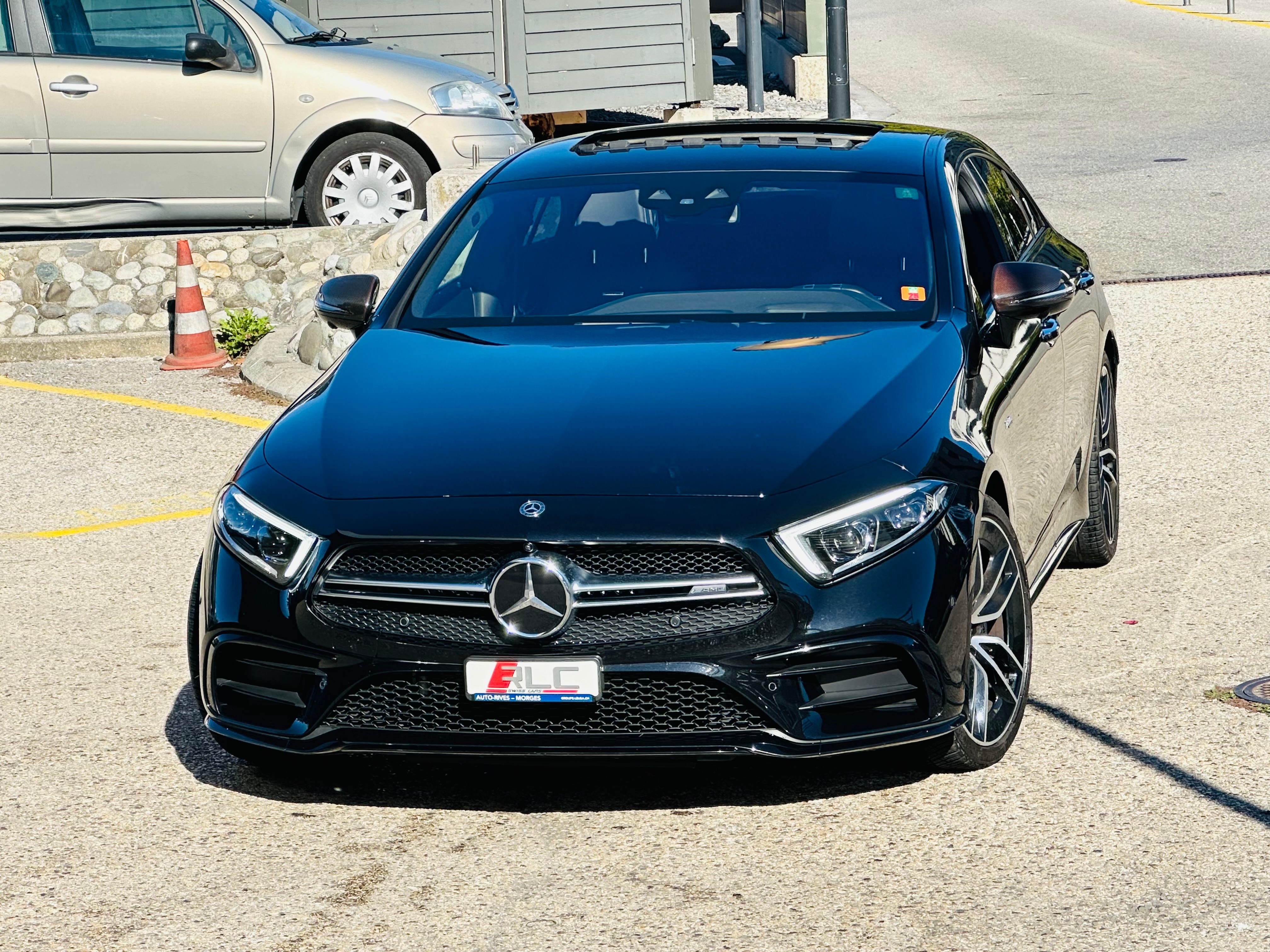 Car photo