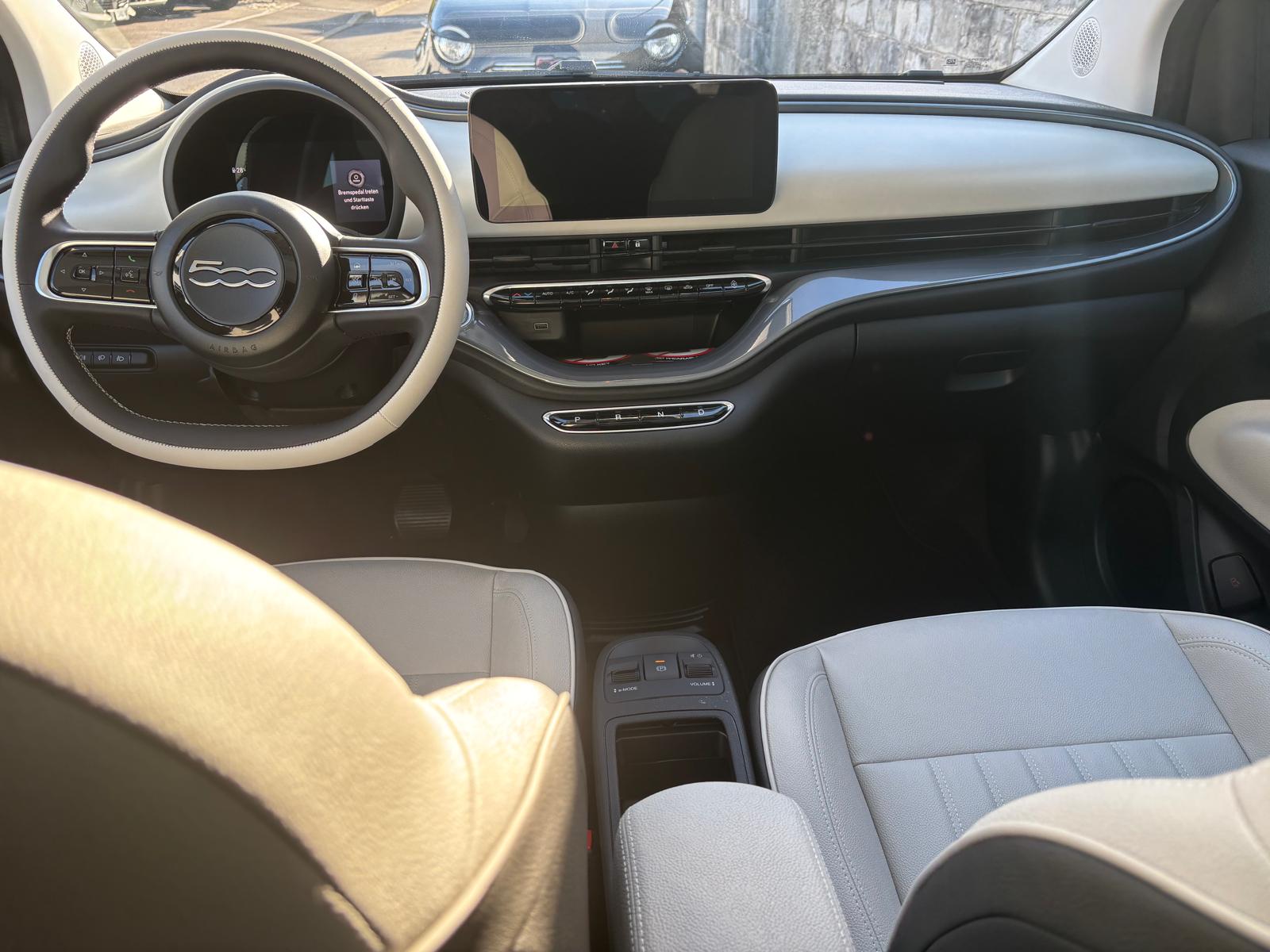 FIAT 500 electric 87kWh La Prima Pack Top-image-5