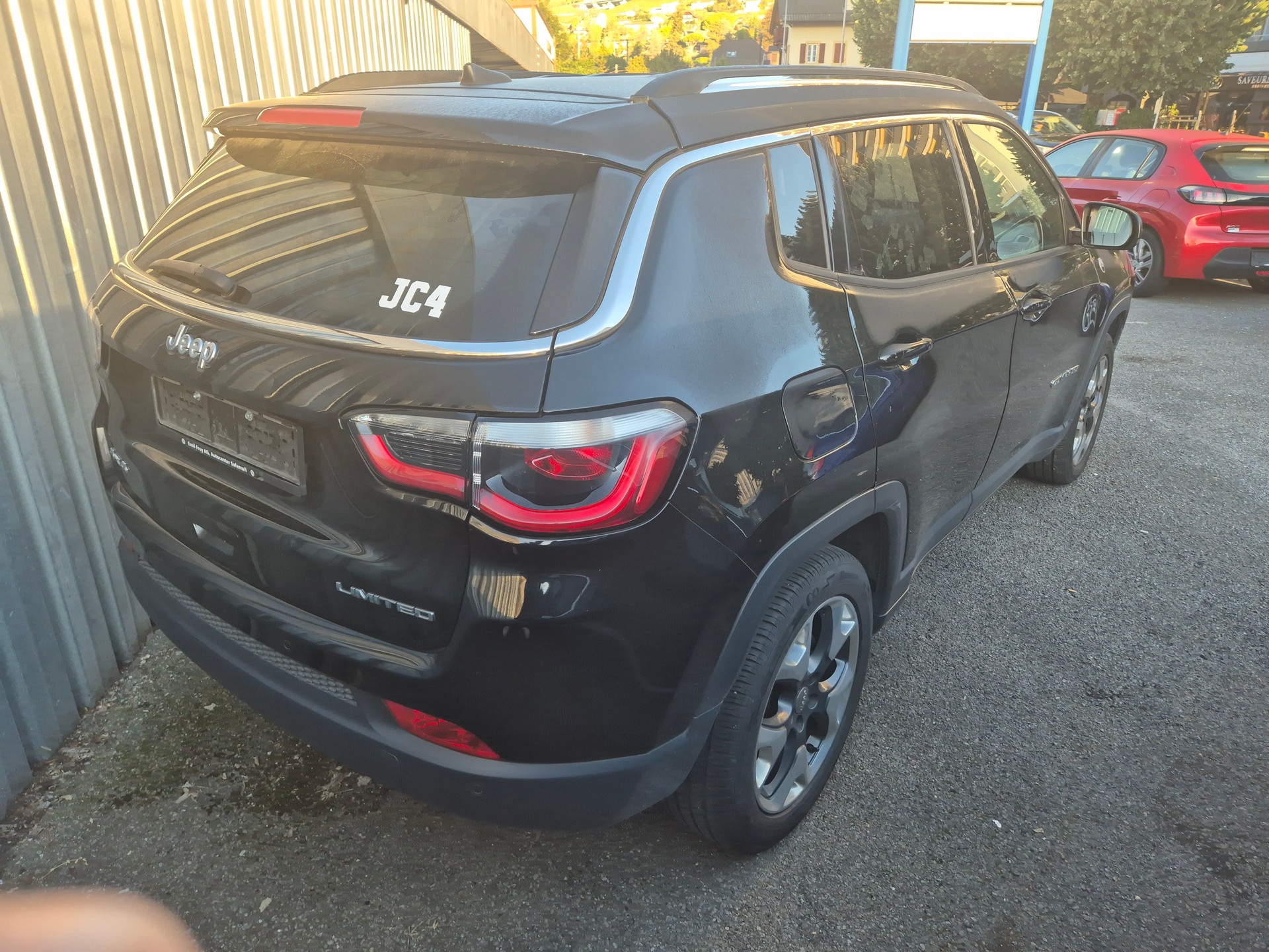 JEEP Compass 2.0CRD Limited AWD 9ATX-image-3