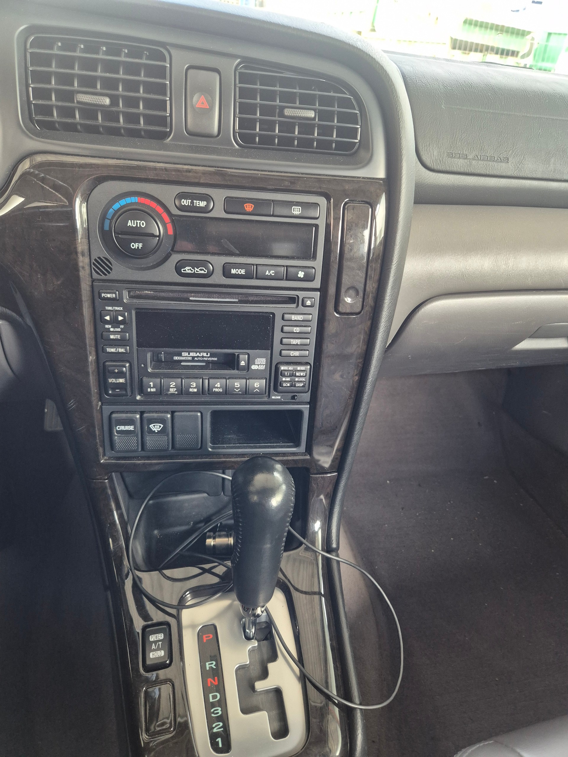 SUBARU Outback 2.5 Image-image-4