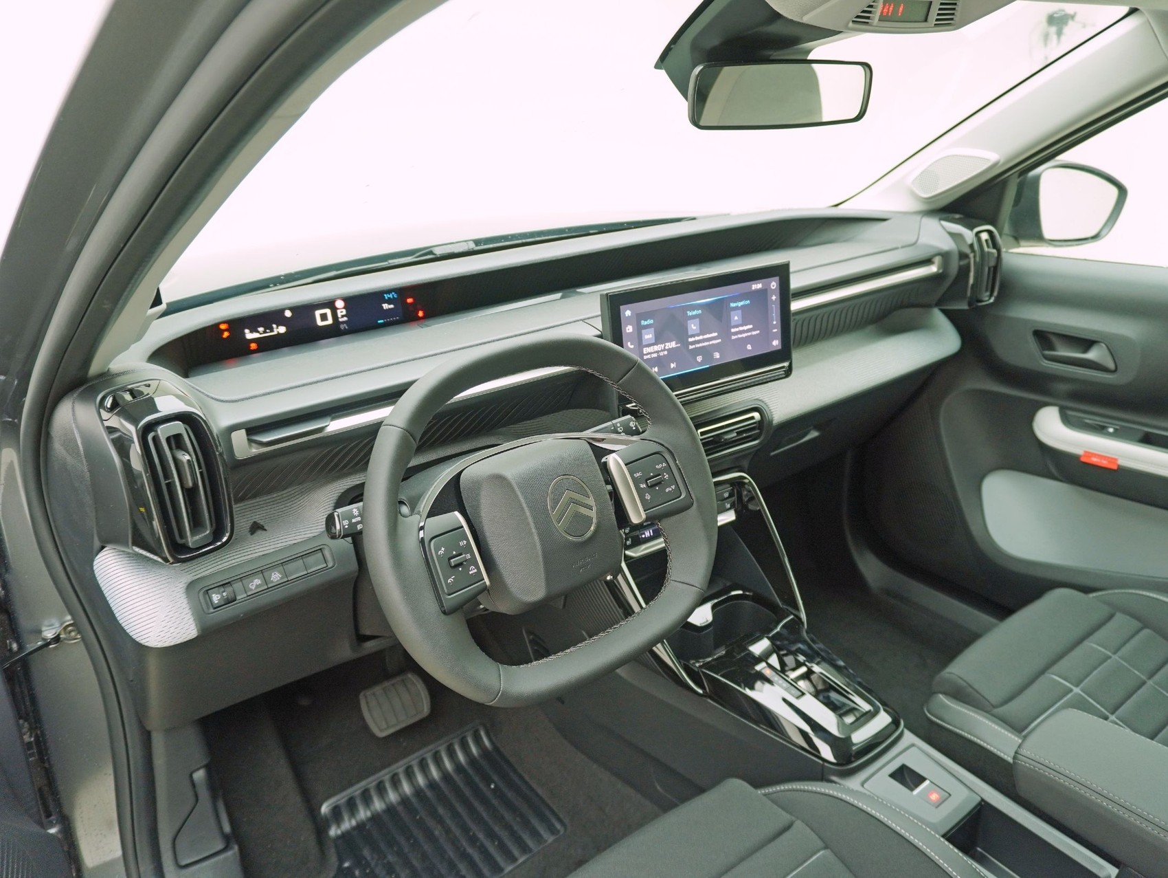 CITROEN C3 1.2 Hybrid Tonic+-image-7