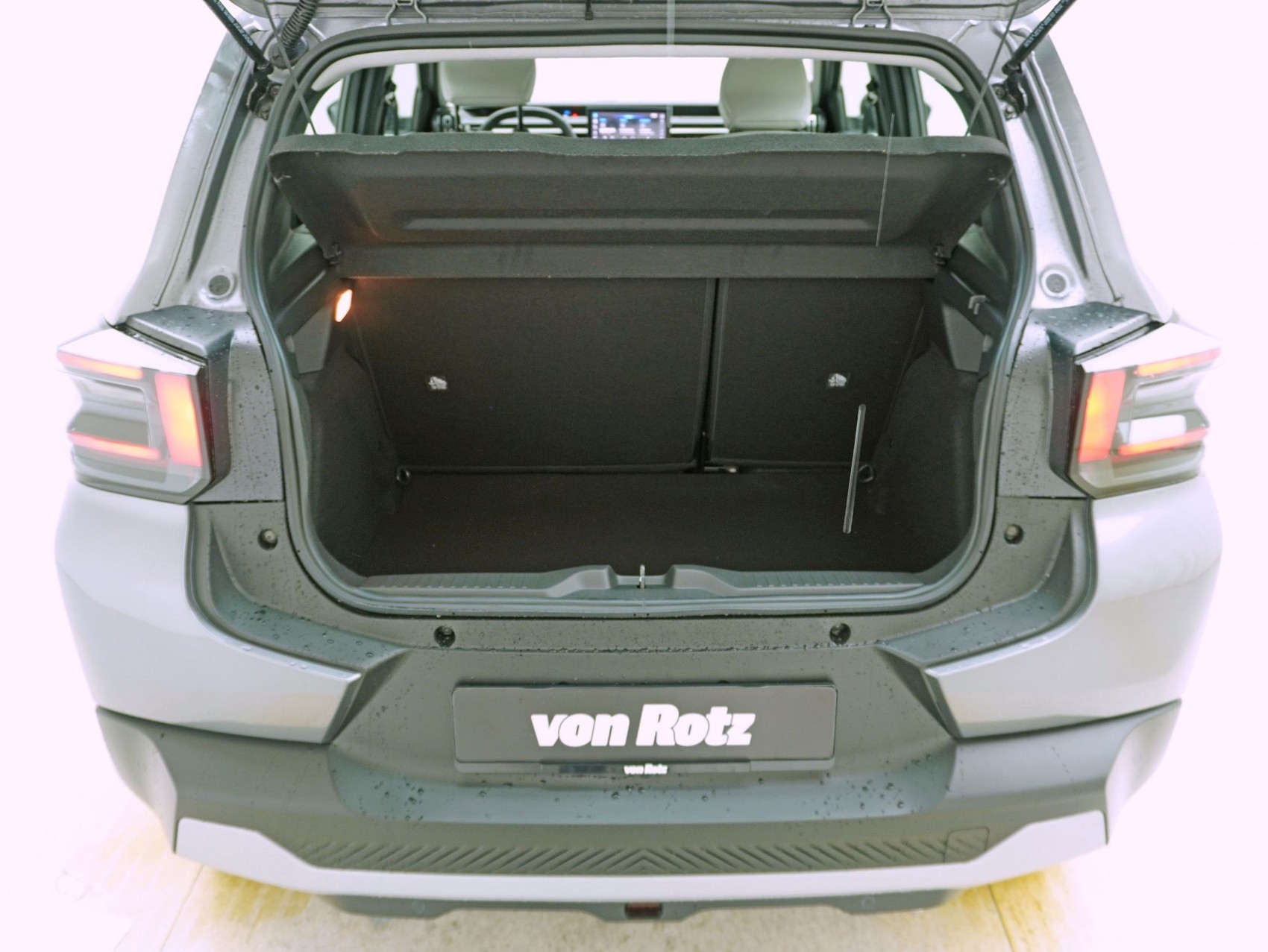 CITROEN C3 1.2 Hybrid Tonic+-image-19
