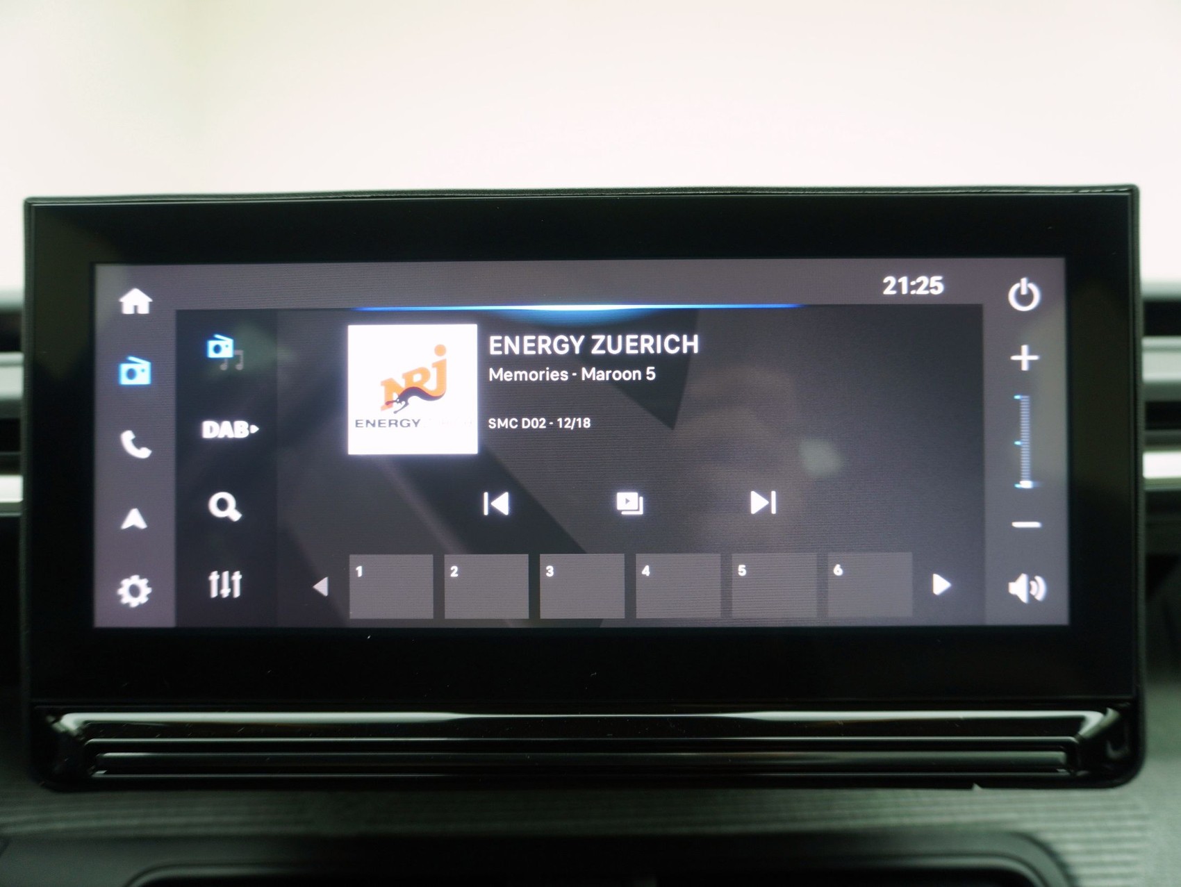 CITROEN C3 1.2 Hybrid Tonic+-image-11