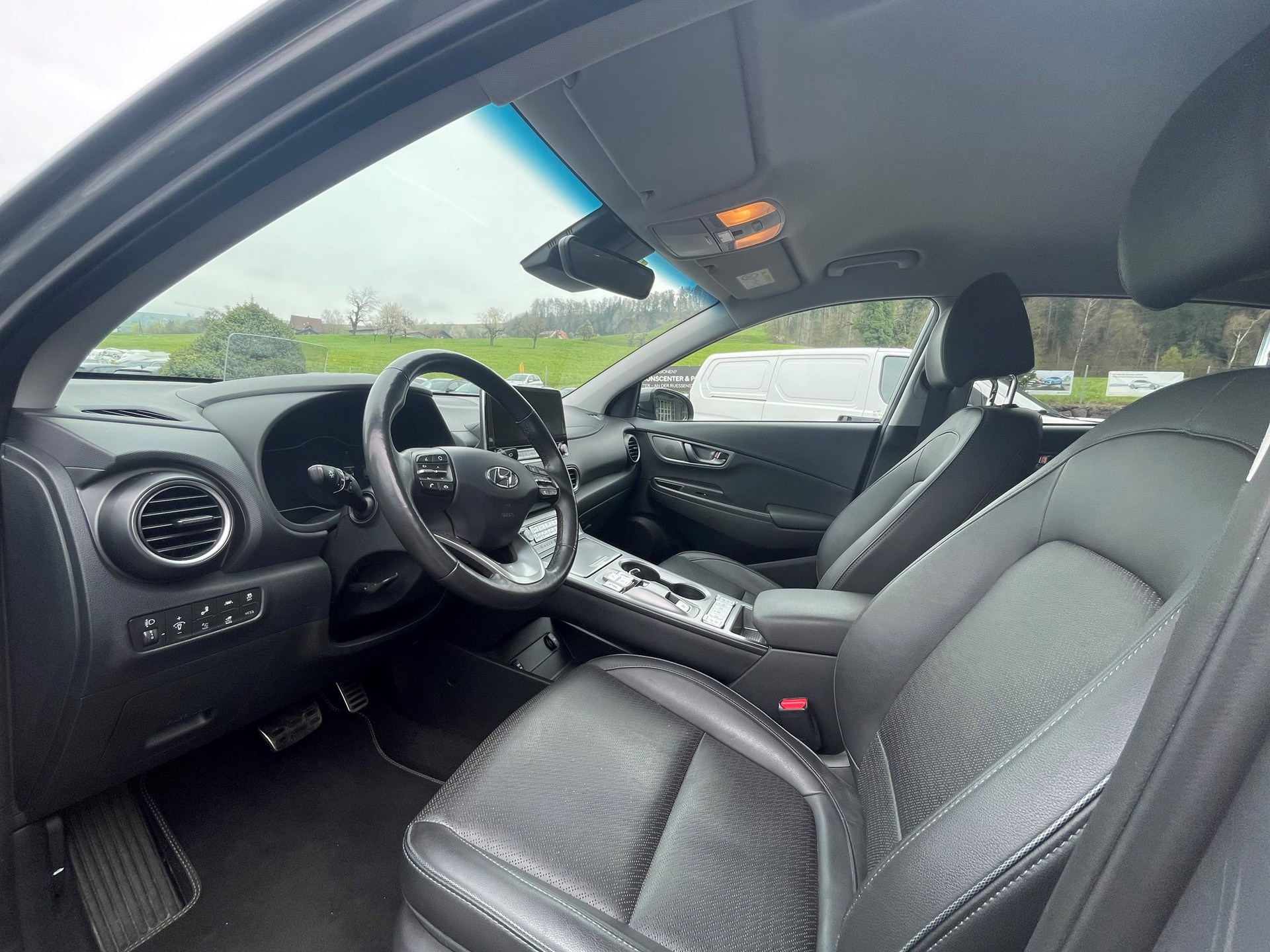 HYUNDAI Kona EV Vertex-image-5