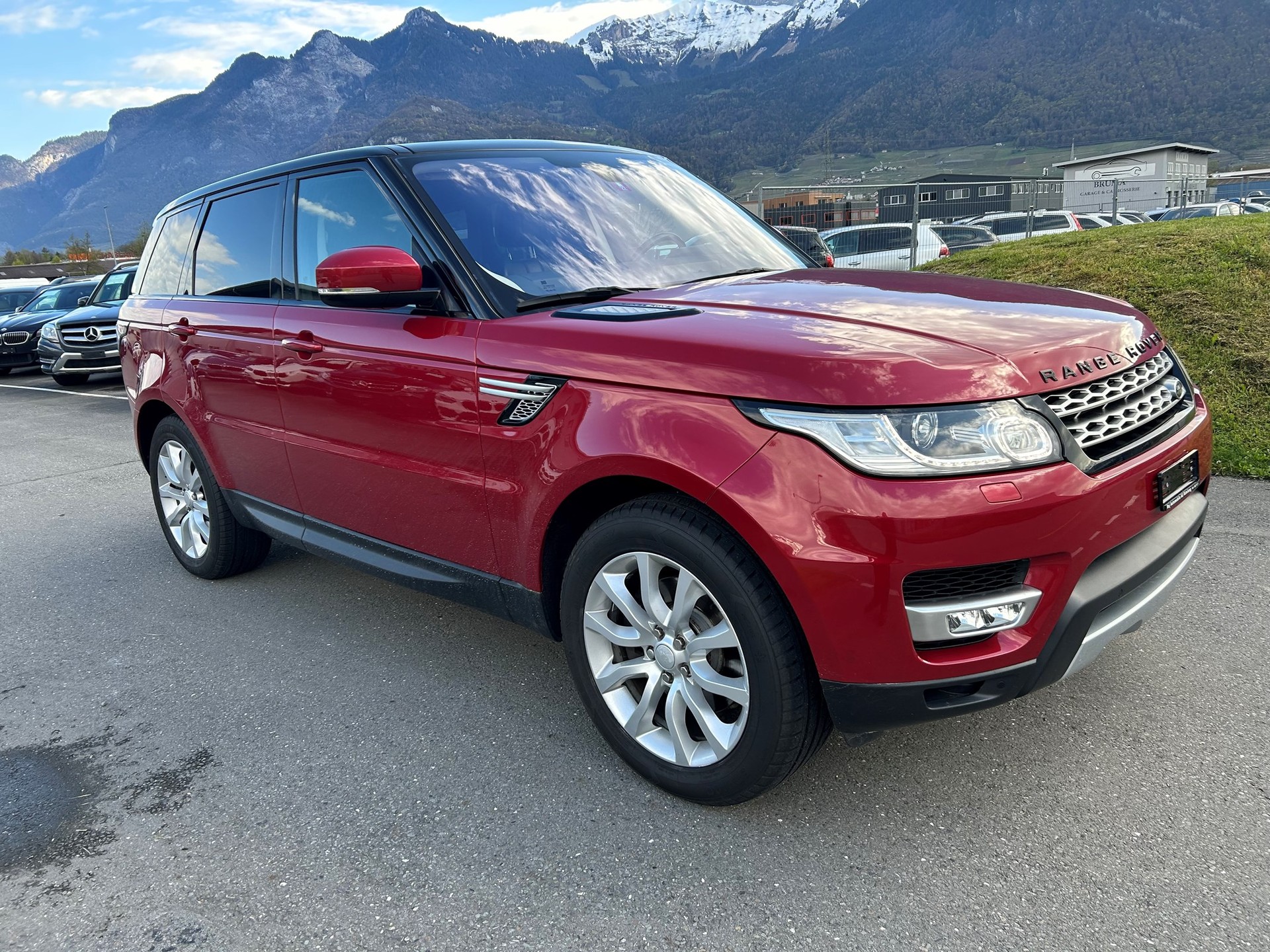 LAND ROVER Range Rover Sport 3.0 TDV6 S Automatic-image-2