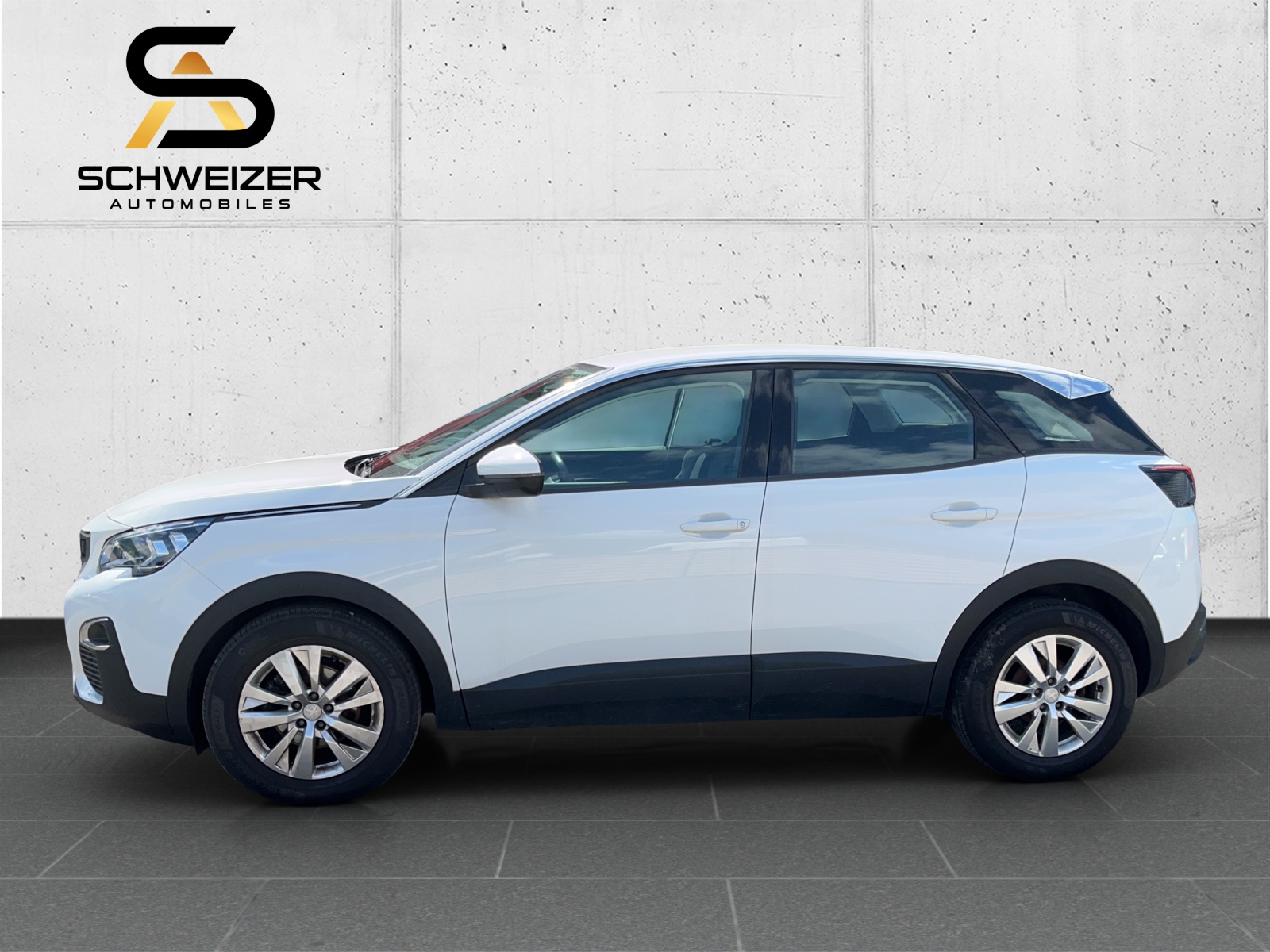 PEUGEOT 3008 1.2 PureTech Active-image-3