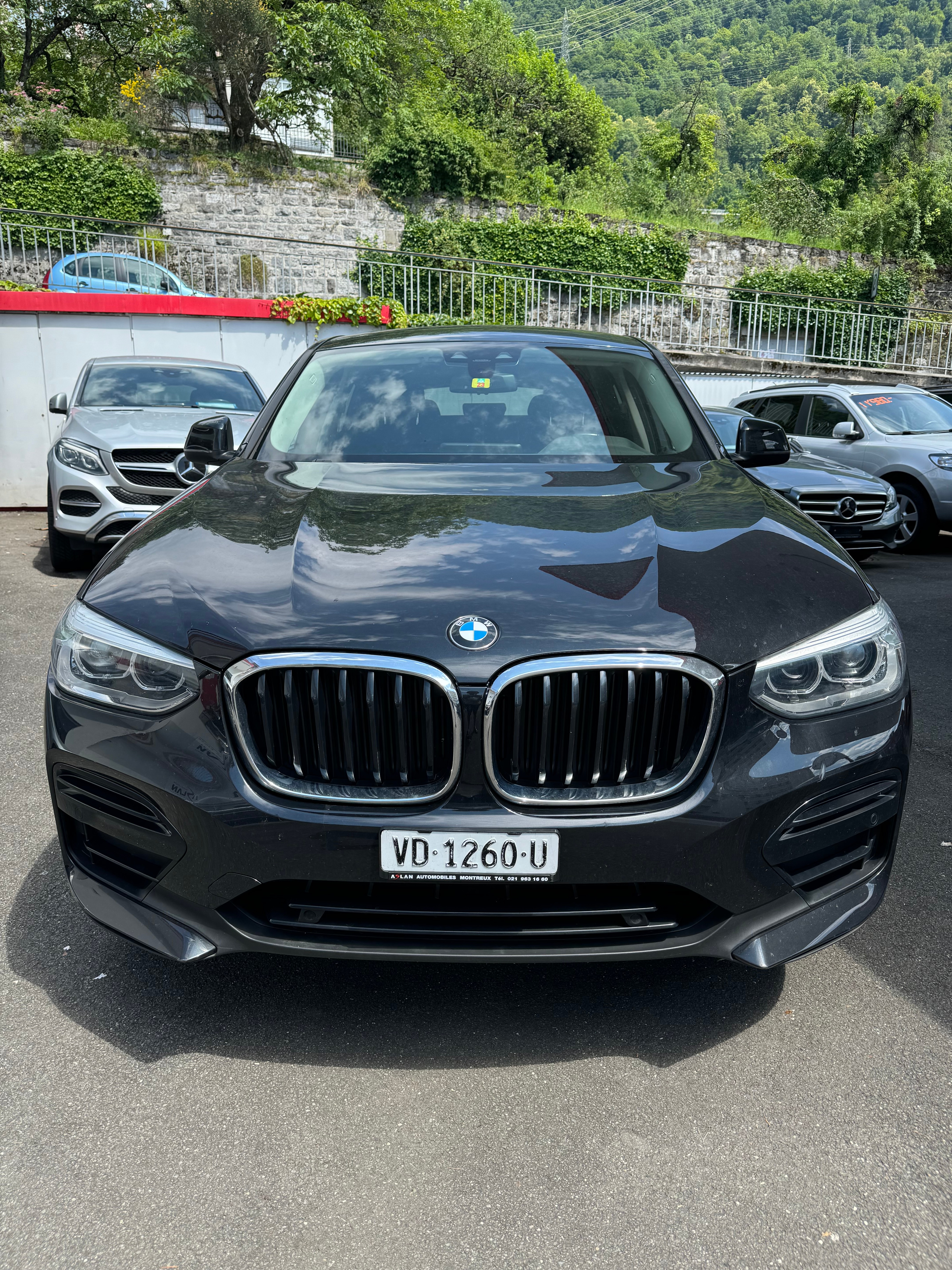 Car photo