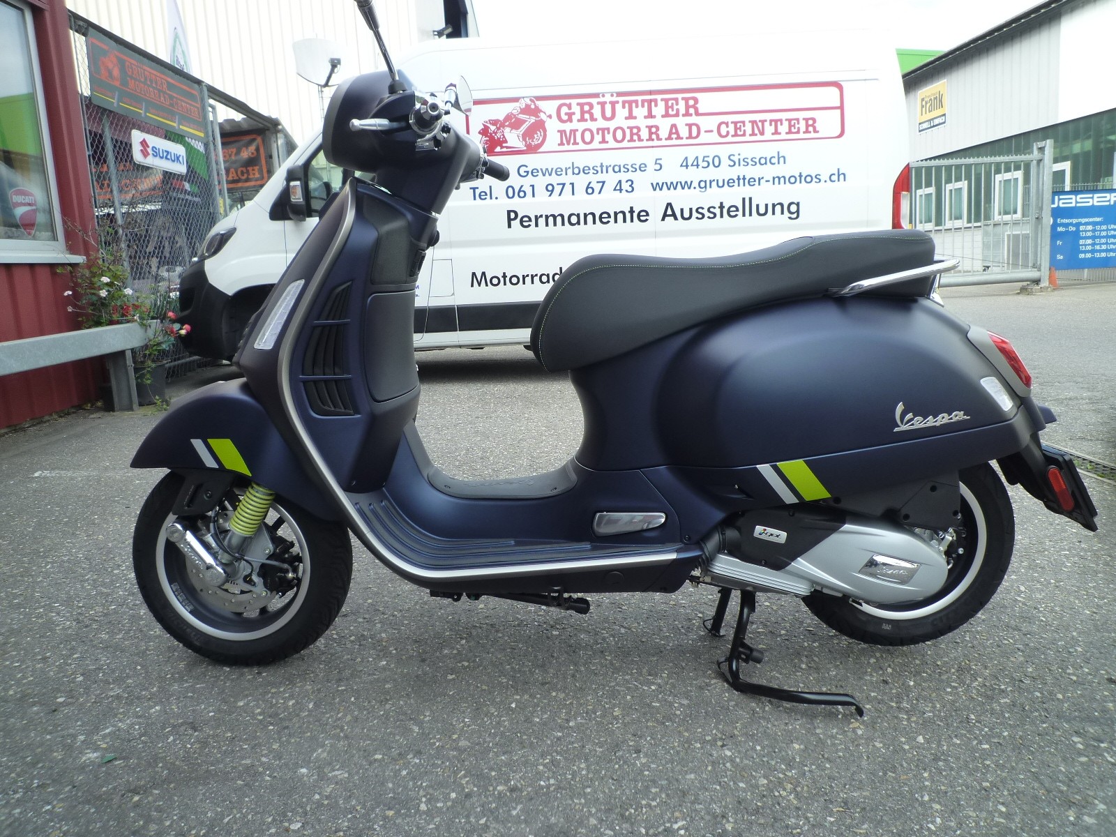 PIAGGIO Vespa GTS 125 Super Tech ABS