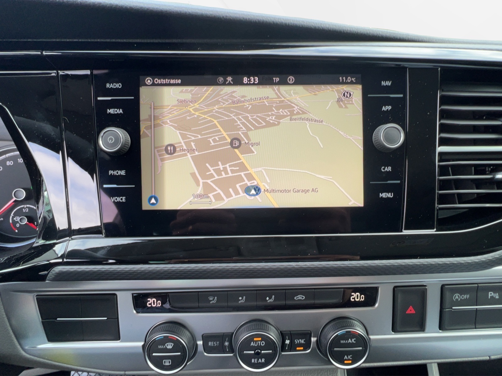 VW T6.1 2.0 TDI DSG-image-12