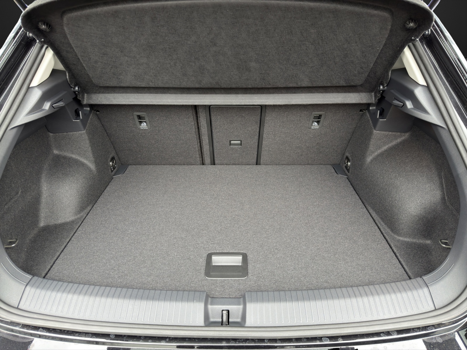 VW T-Roc 1.0 TSI Life-image-12