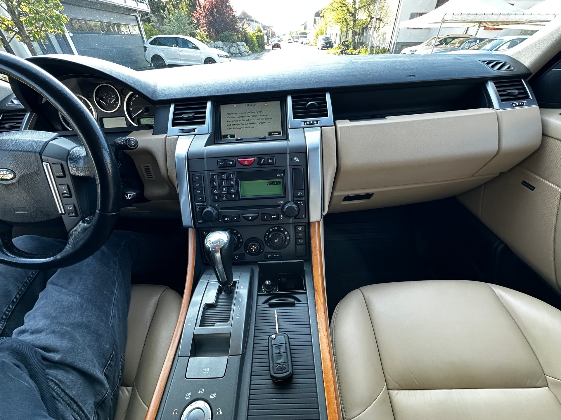 LAND ROVER Range Rover Sport 3.6 Td8 HSE Automatic-image-12