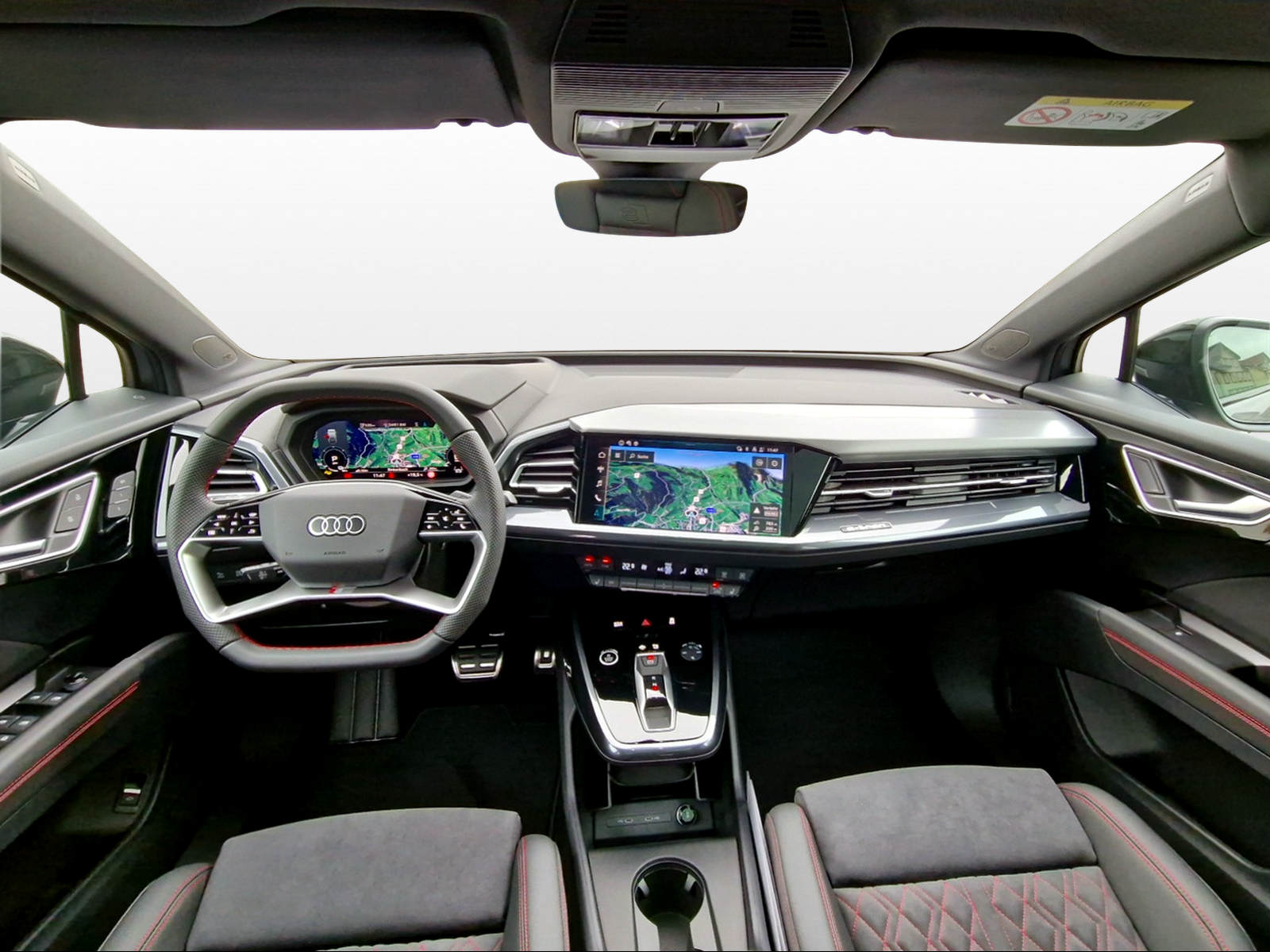 AUDI Q4 e-tron 45 Edition Swiss Ski quattro-image-3