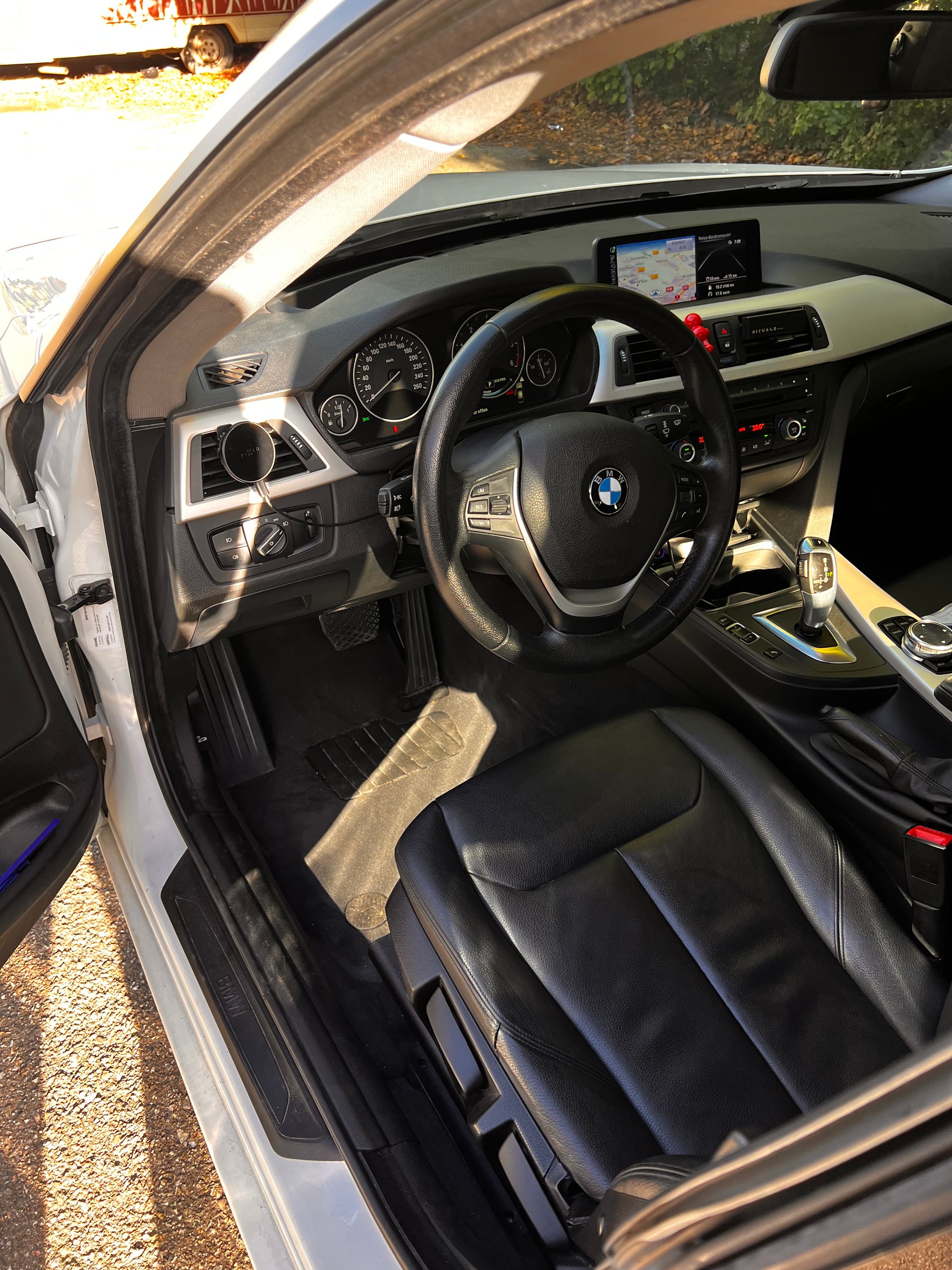 BMW 320d GT xDrive Steptronic-image-9