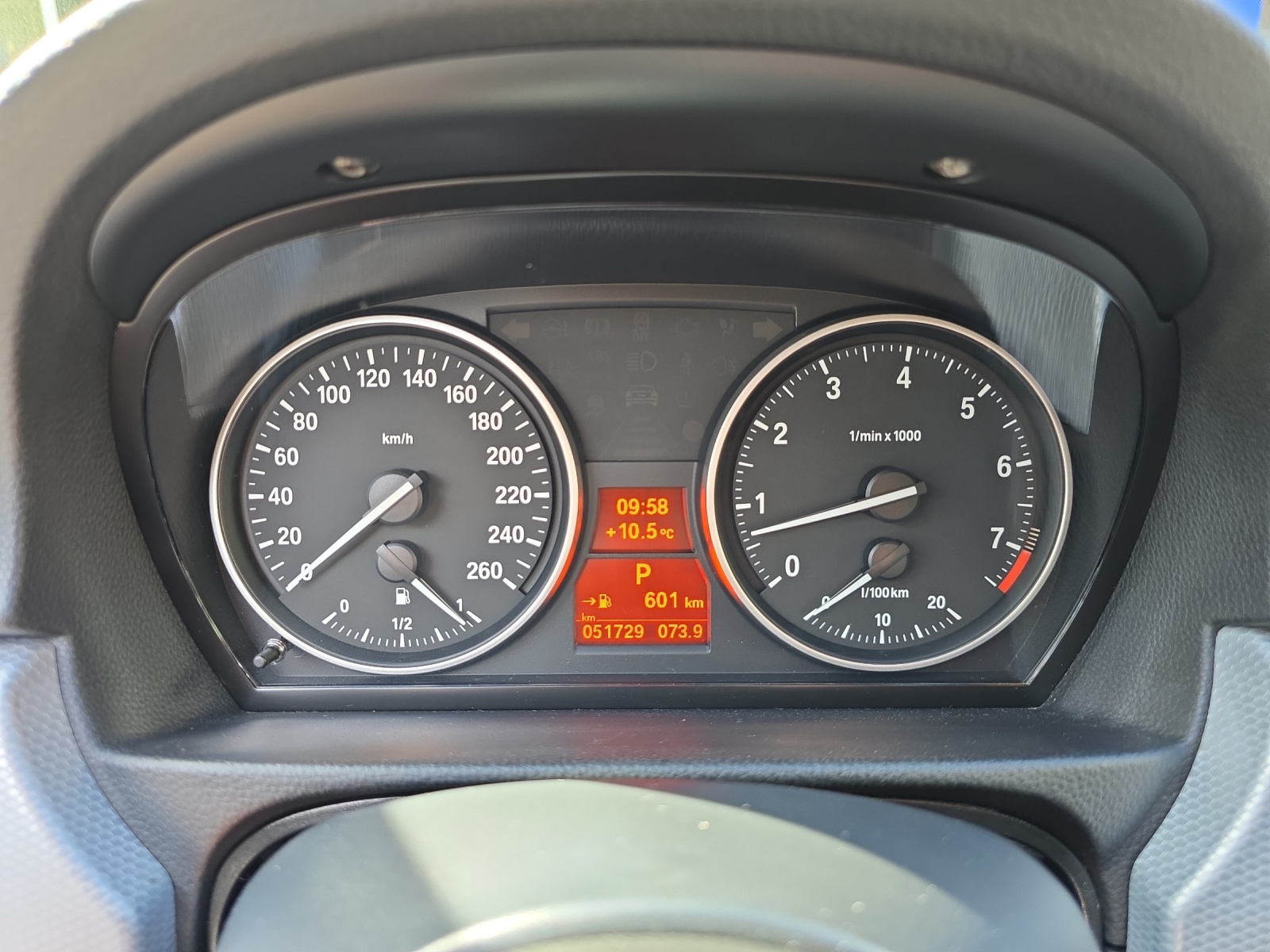 BMW 325i Touring Steptronic-image-12