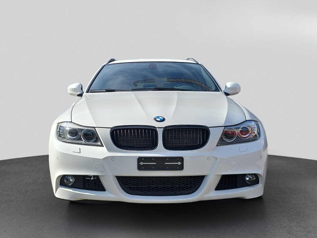 BMW 325i Touring Steptronic-image-2