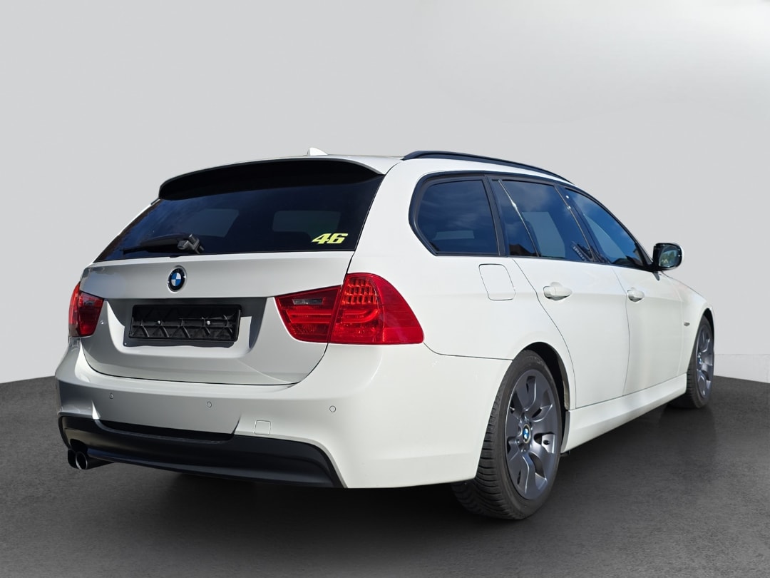 BMW 325i Touring Steptronic-image-6