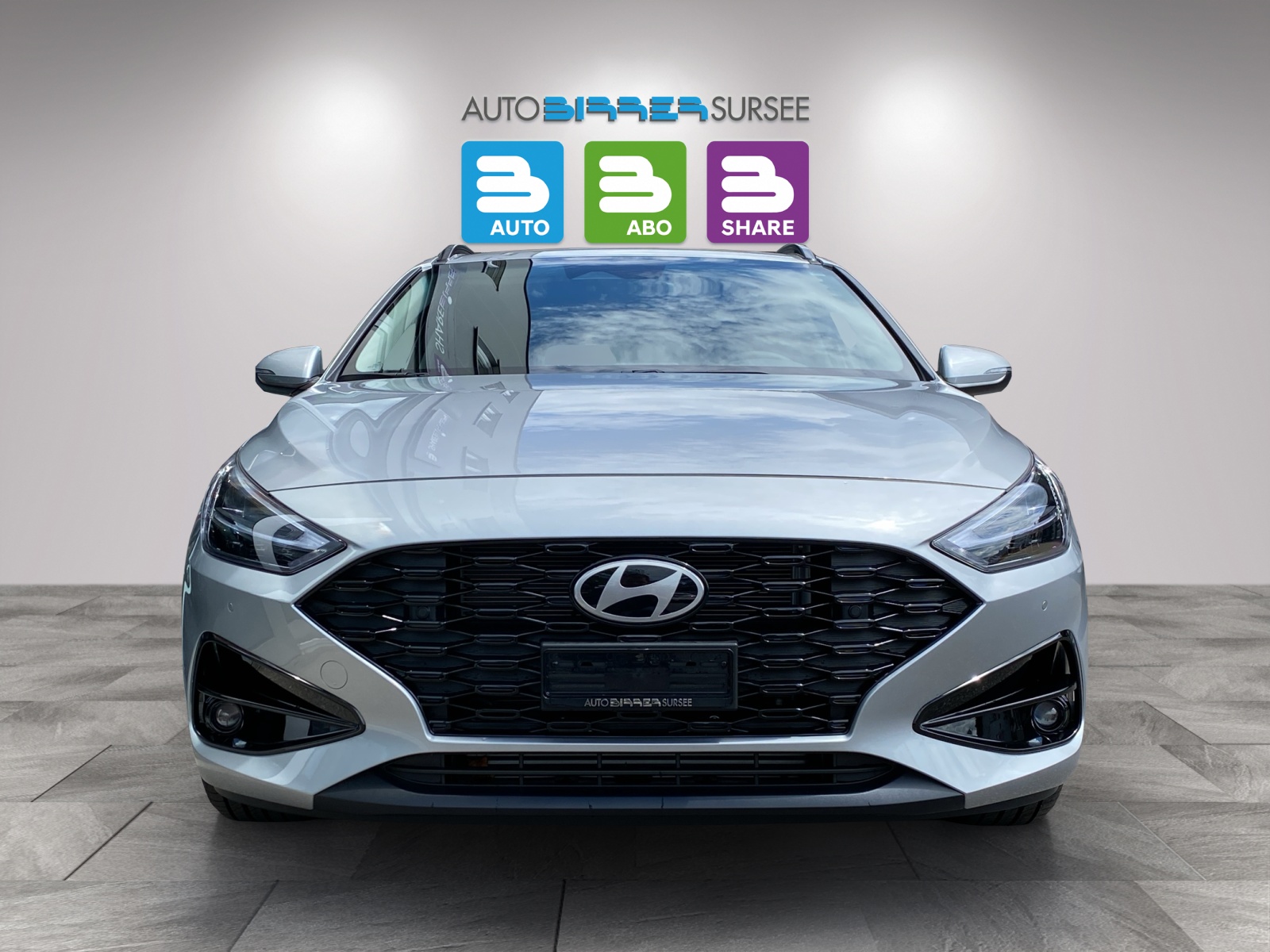 HYUNDAI i30 Wagon 1.5 T-GDi Amplia-image-1