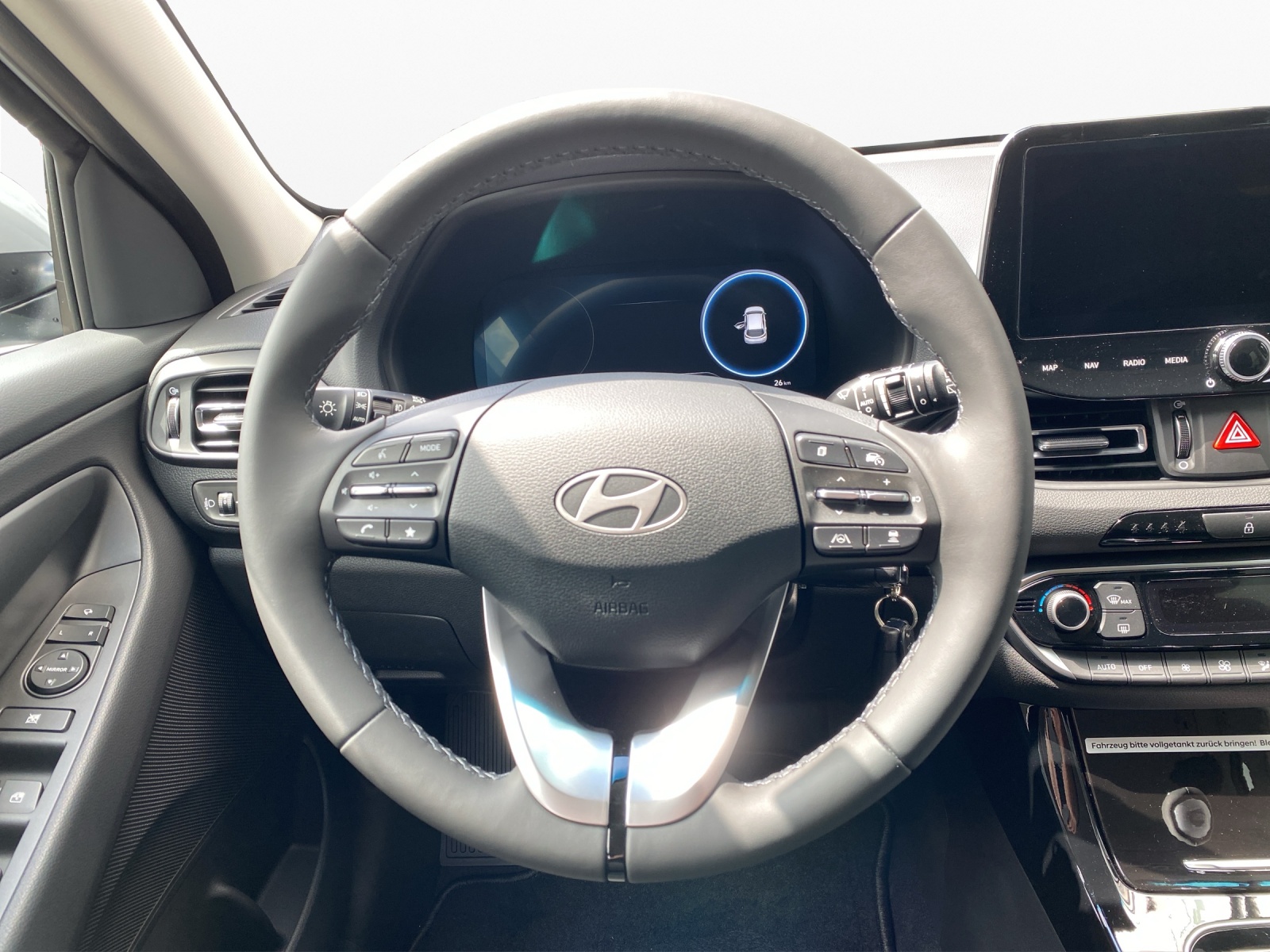 HYUNDAI i30 Wagon 1.5 T-GDi Amplia-image-12