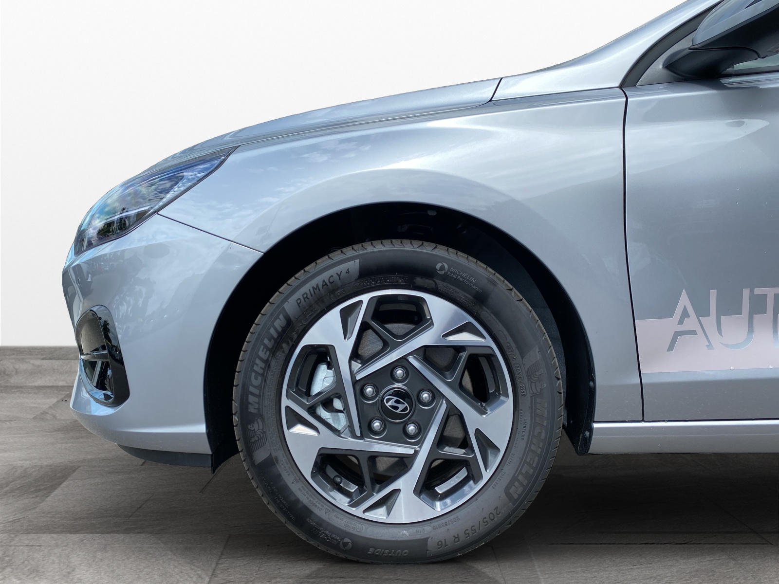 HYUNDAI i30 Wagon 1.5 T-GDi Amplia-image-8