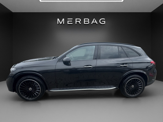 MERCEDES-BENZ GLC 300 d 4M 9G-Tronic-image-2