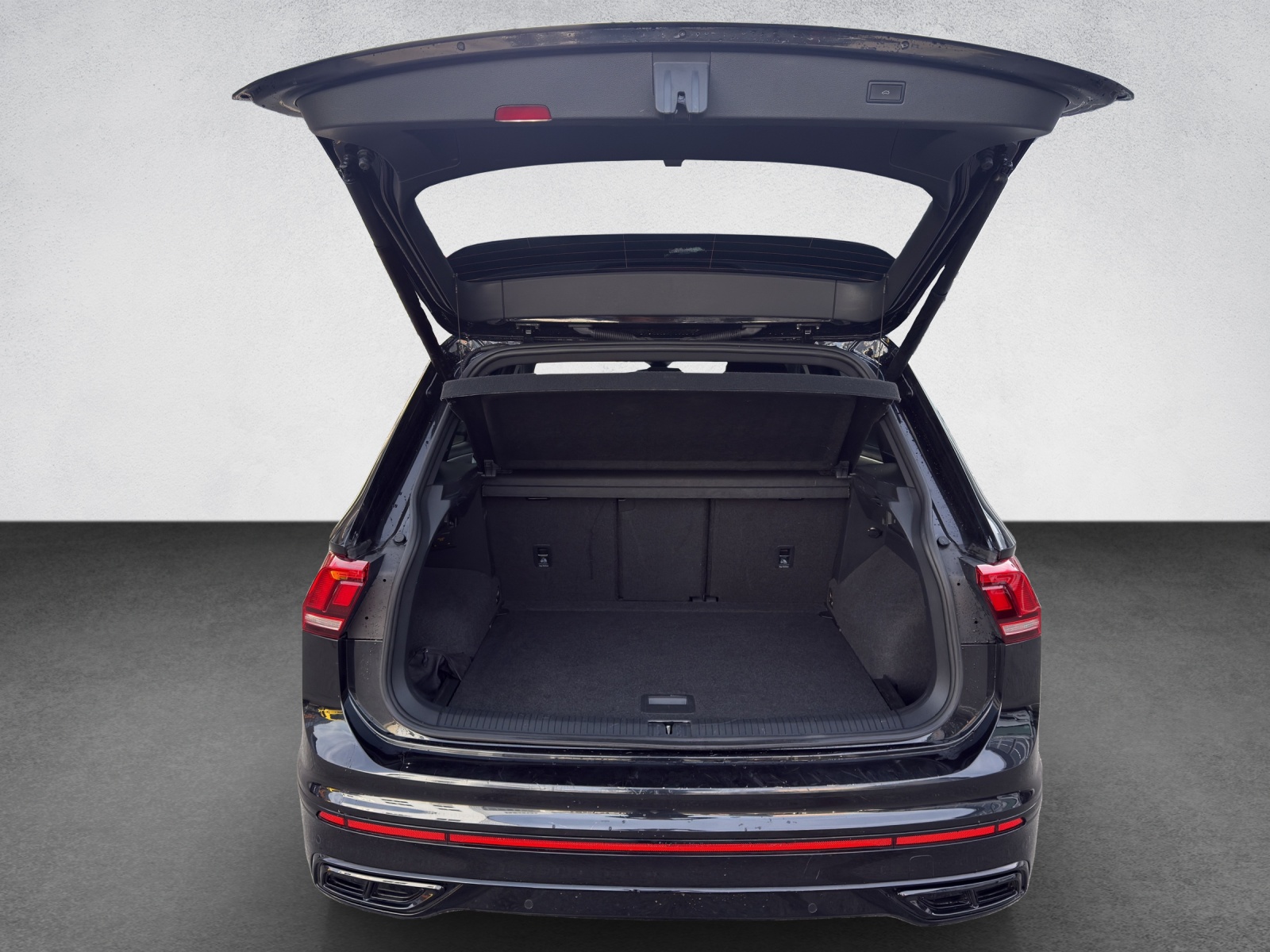 VW Tiguan 2.0 TDI SCR R-Line 4Motion DSG-image-15