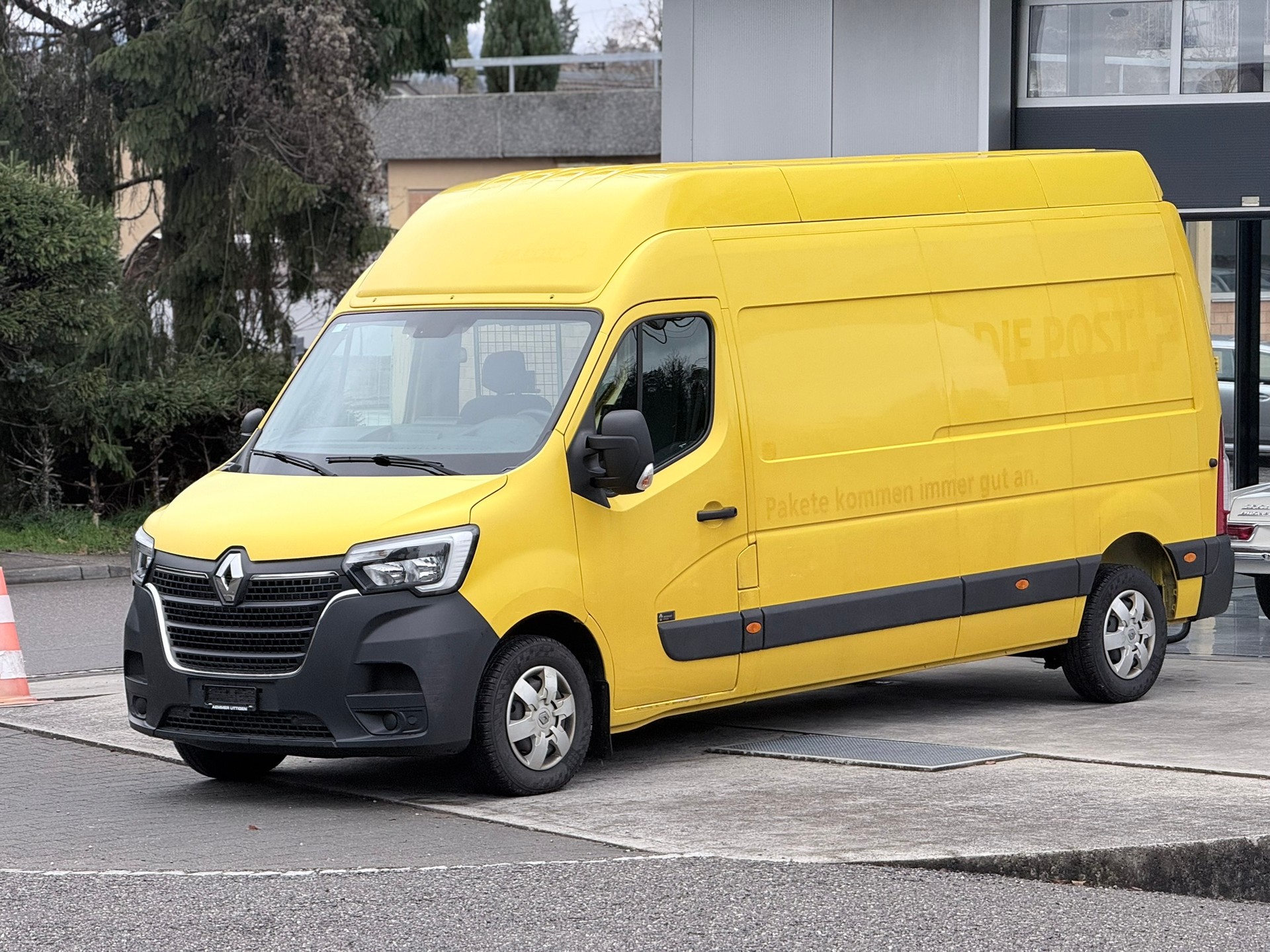 RENAULT Master T35 2.3dCi 135 L3H3