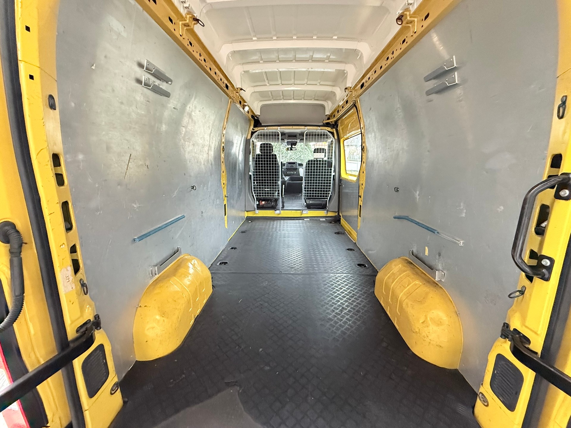 RENAULT Master T35 2.3dCi 135 L3H3-image-13