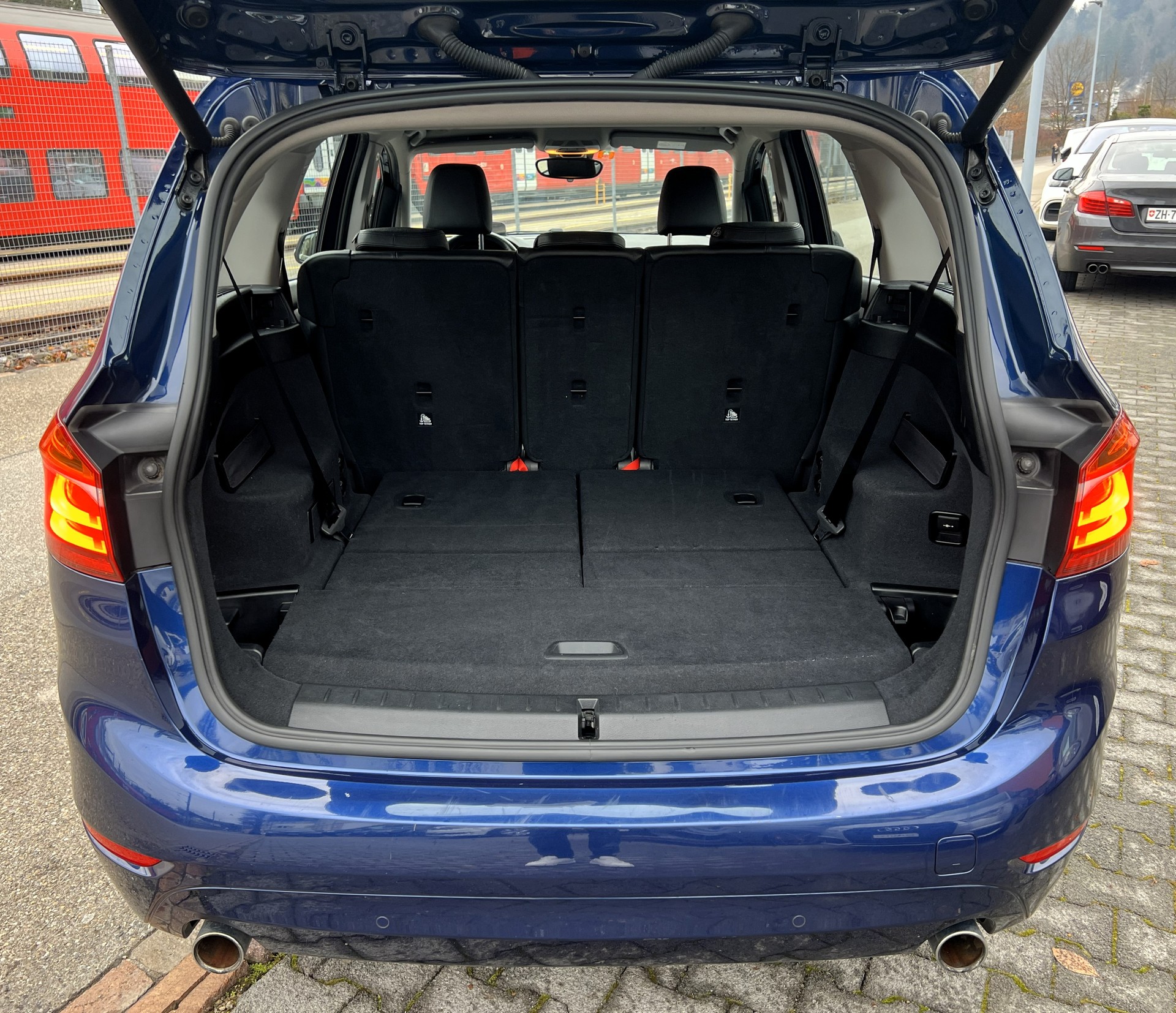 BMW 220d xDrive Gran Tourer 7-Plätzer-image-13