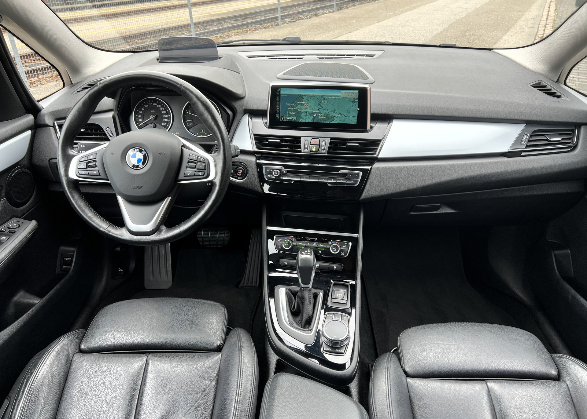 BMW 220d xDrive Gran Tourer 7-Plätzer-image-29