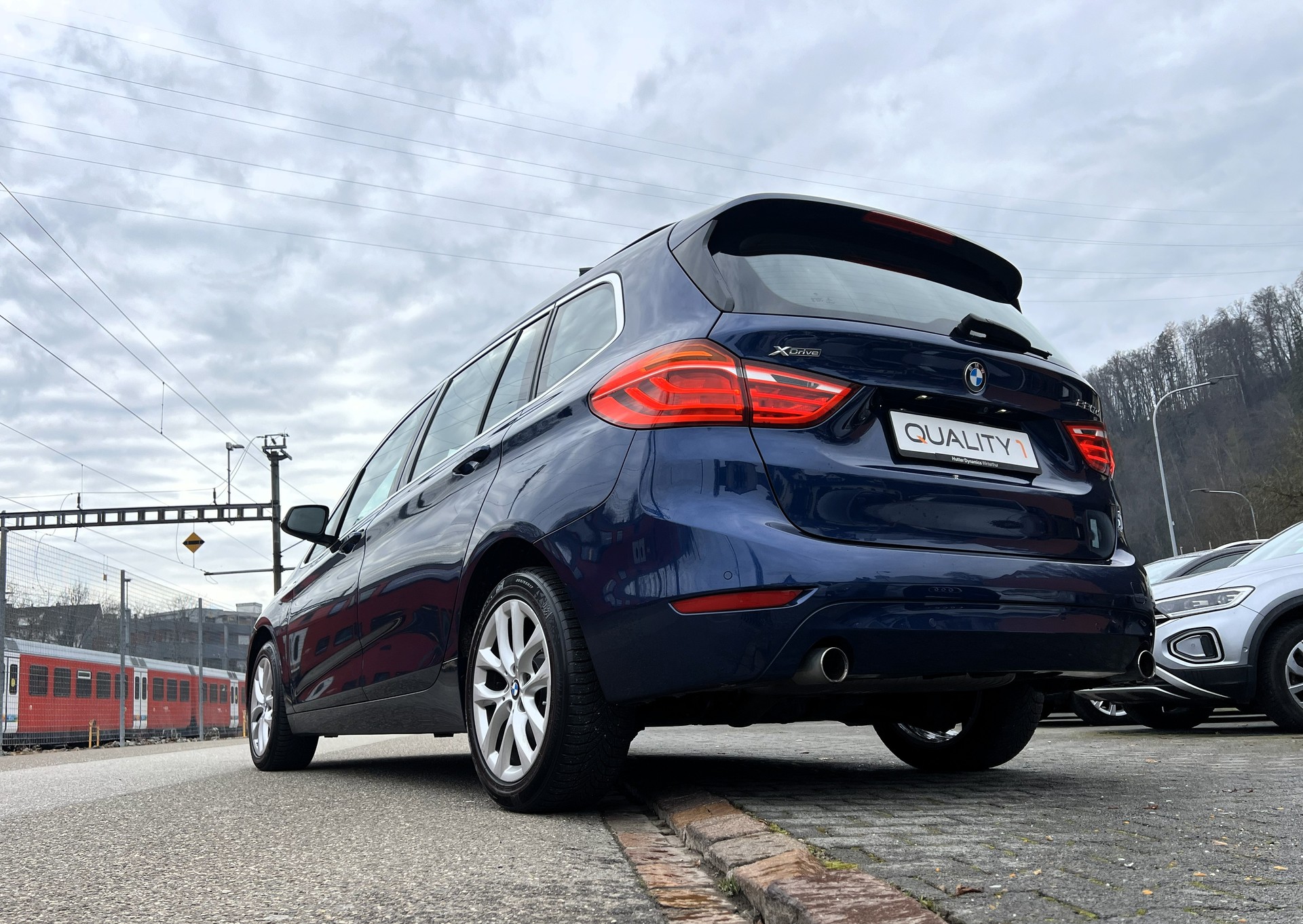 BMW 220d xDrive Gran Tourer 7-Plätzer-image-9