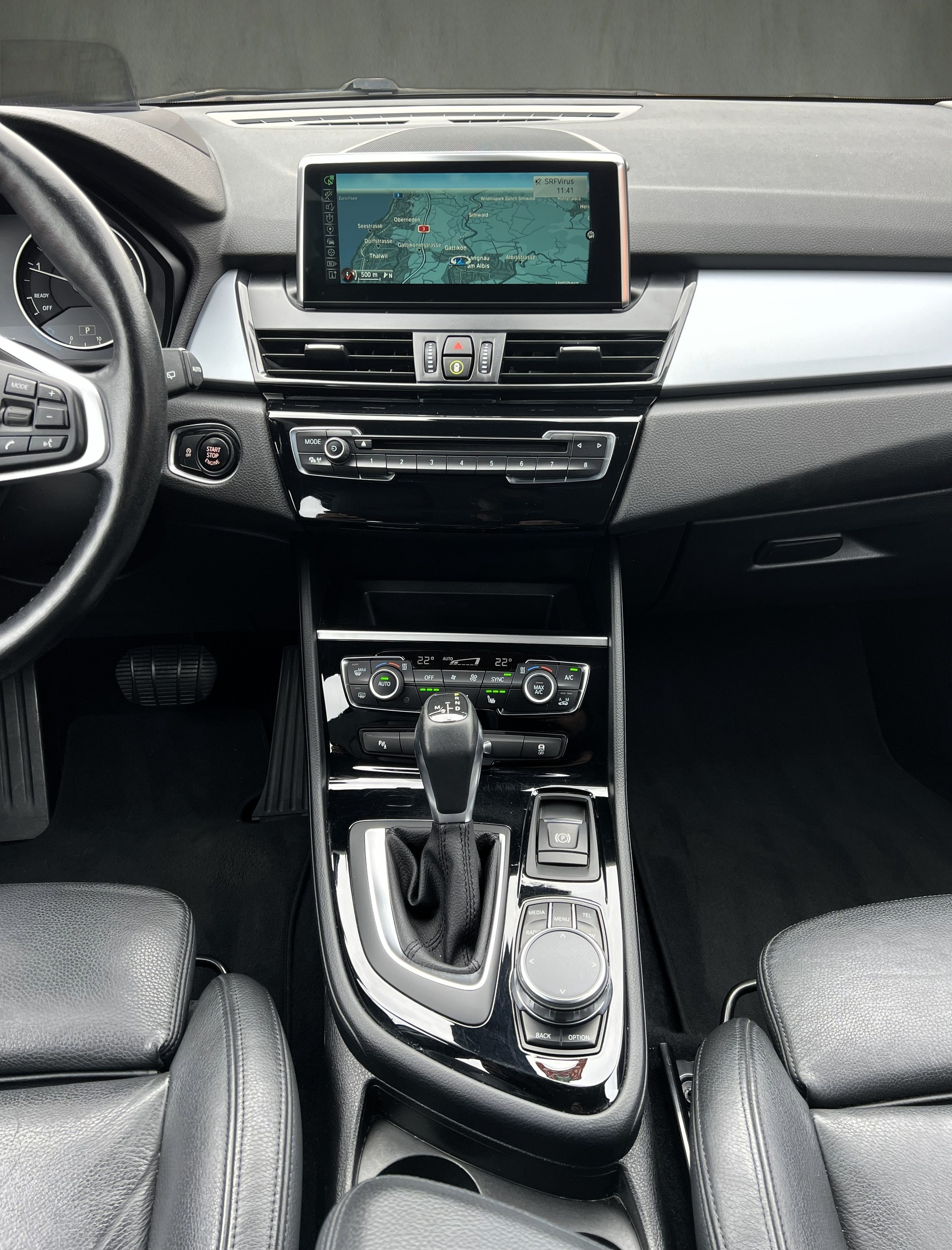 BMW 220d xDrive Gran Tourer 7-Plätzer-image-26