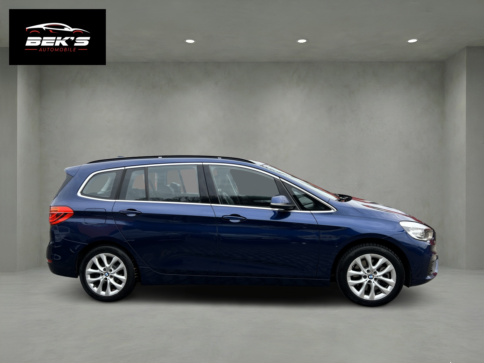 BMW 220d xDrive Gran Tourer 7-Plätzer-image-5