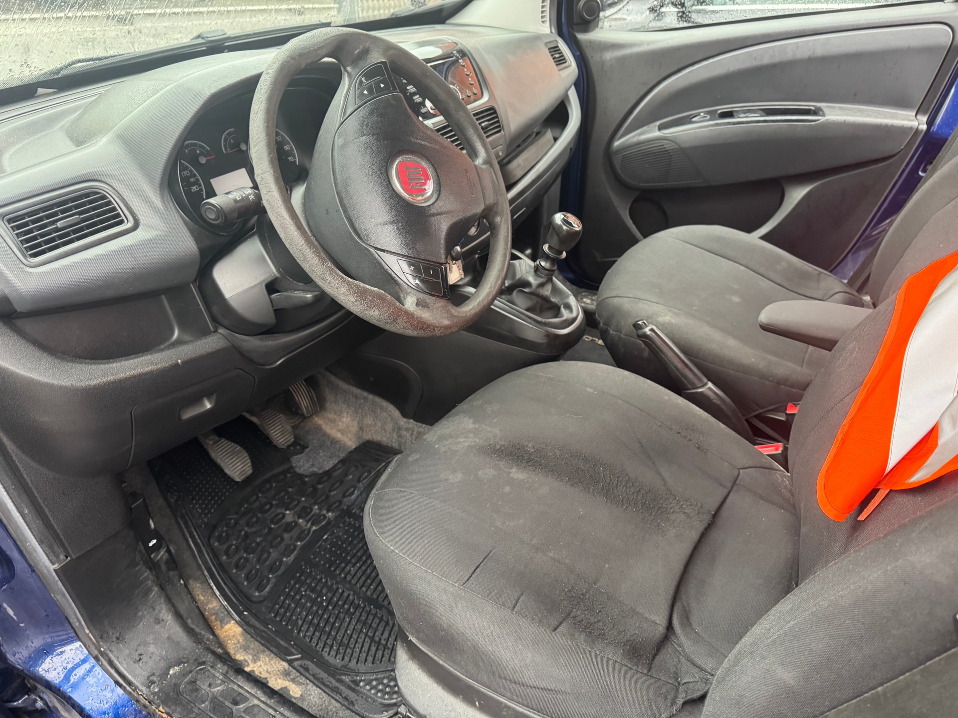 FIAT Doblò 1.6 JTD Dynamic-image-6