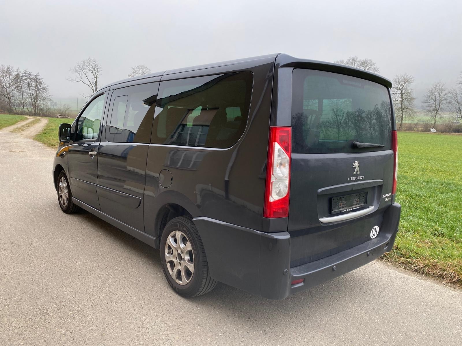 PEUGEOT Expert Tepee 2.0 HDi A Shuttle L2-image-3
