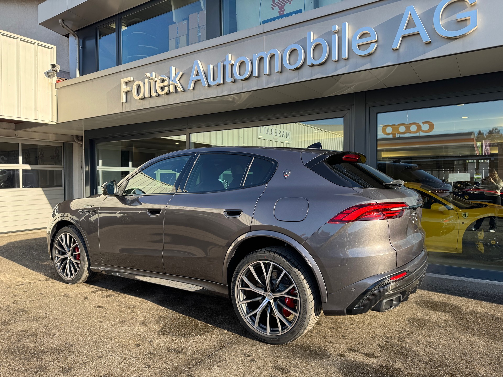 MASERATI Grecale 3.0 Trofeo-image-9