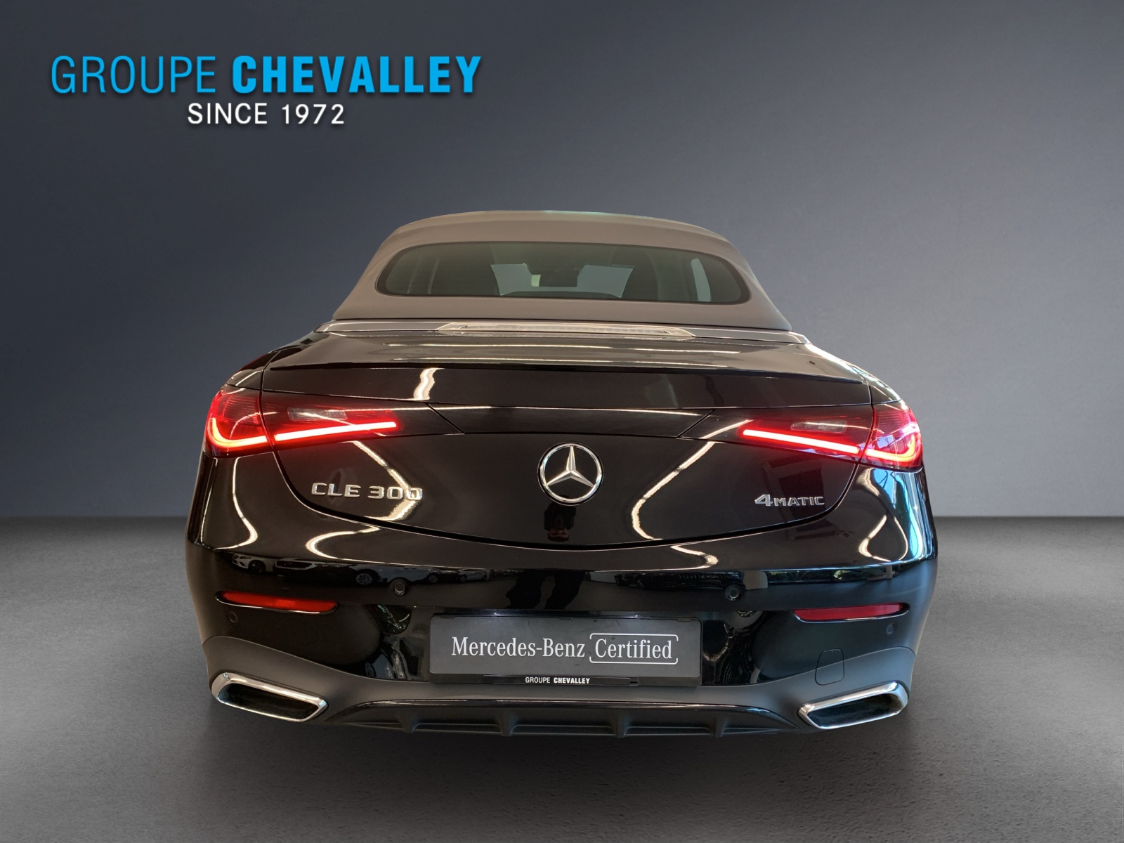 MERCEDES-BENZ CLE 300 Cabrio 4Matic 9G-Tronic-image-4