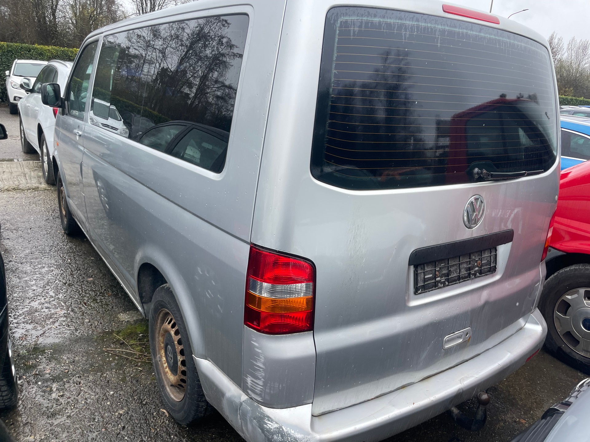 VW T5 -9 Plätze 2.5TDI PD 4M --image-3