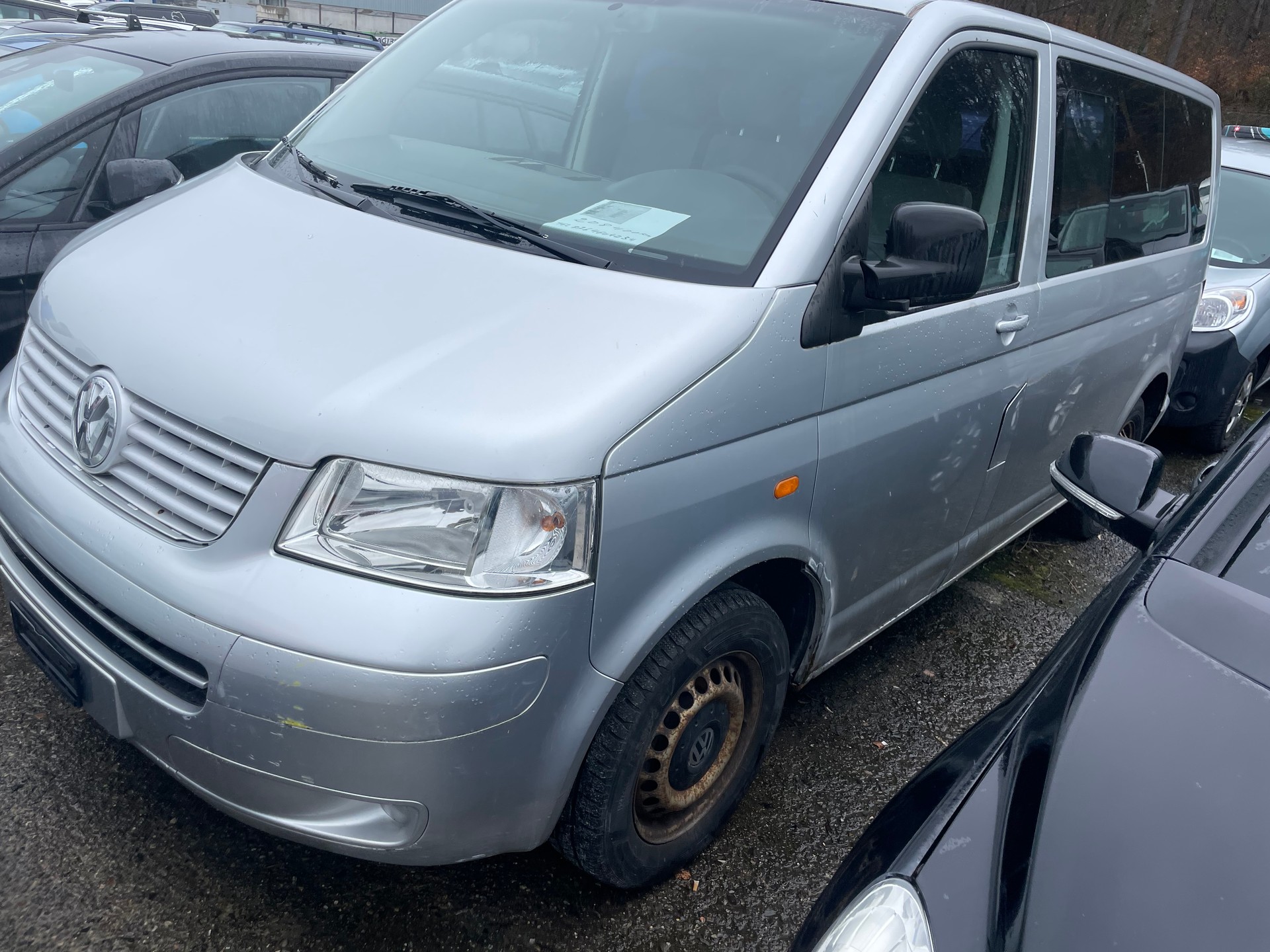 VW T5 -9 Plätze 2.5TDI PD 4M --image-1