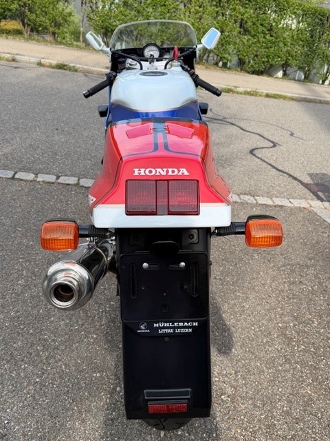 HONDA R / RC30-image-14