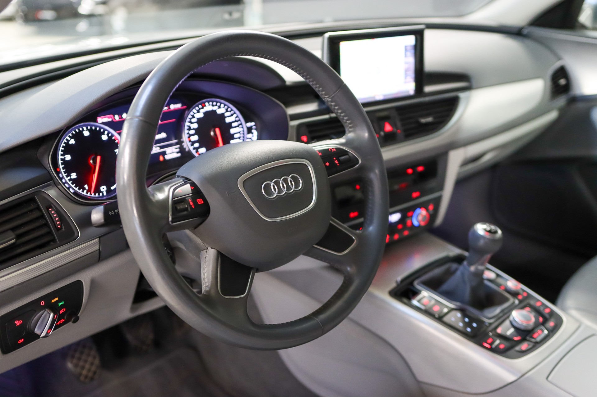 AUDI A6 Limousine 2.8 V6 FSI V6-image-9