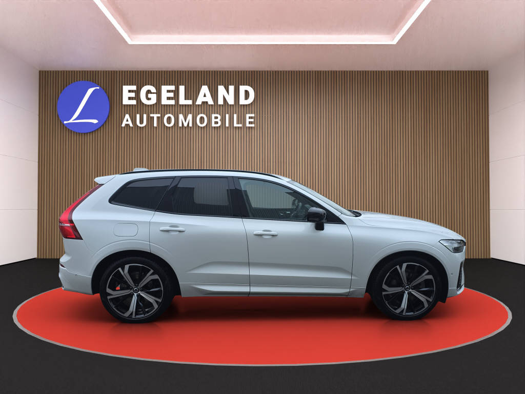 VOLVO XC60 2.0 B5 MH Ultra Dark AWD-image-7
