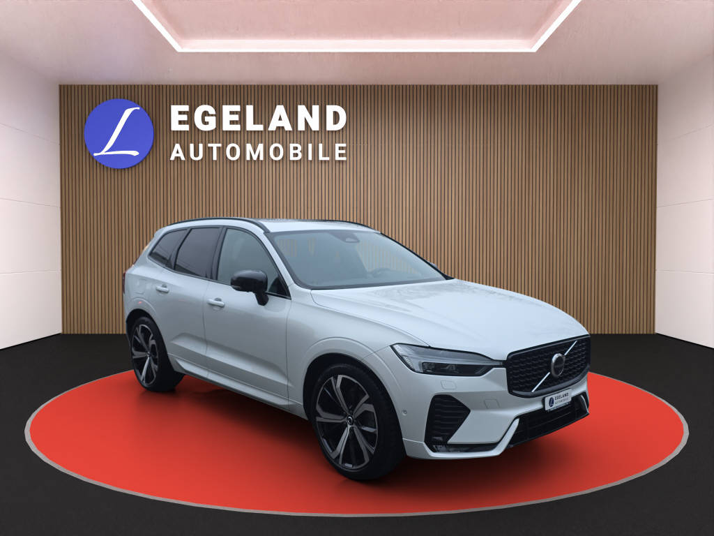 VOLVO XC60 2.0 B5 MH Ultra Dark AWD-image-1