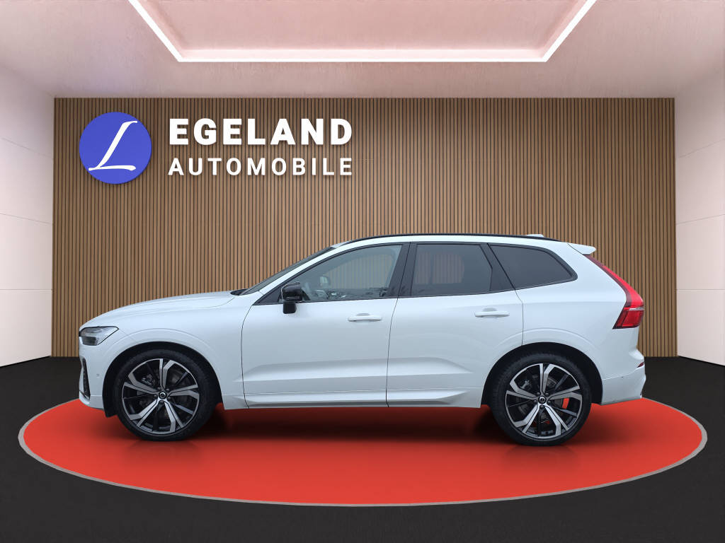 VOLVO XC60 2.0 B5 MH Ultra Dark AWD-image-6