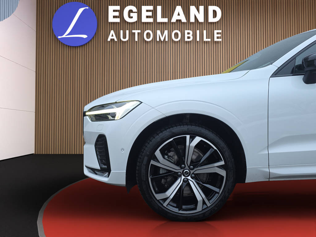 VOLVO XC60 2.0 B5 MH Ultra Dark AWD-image-9